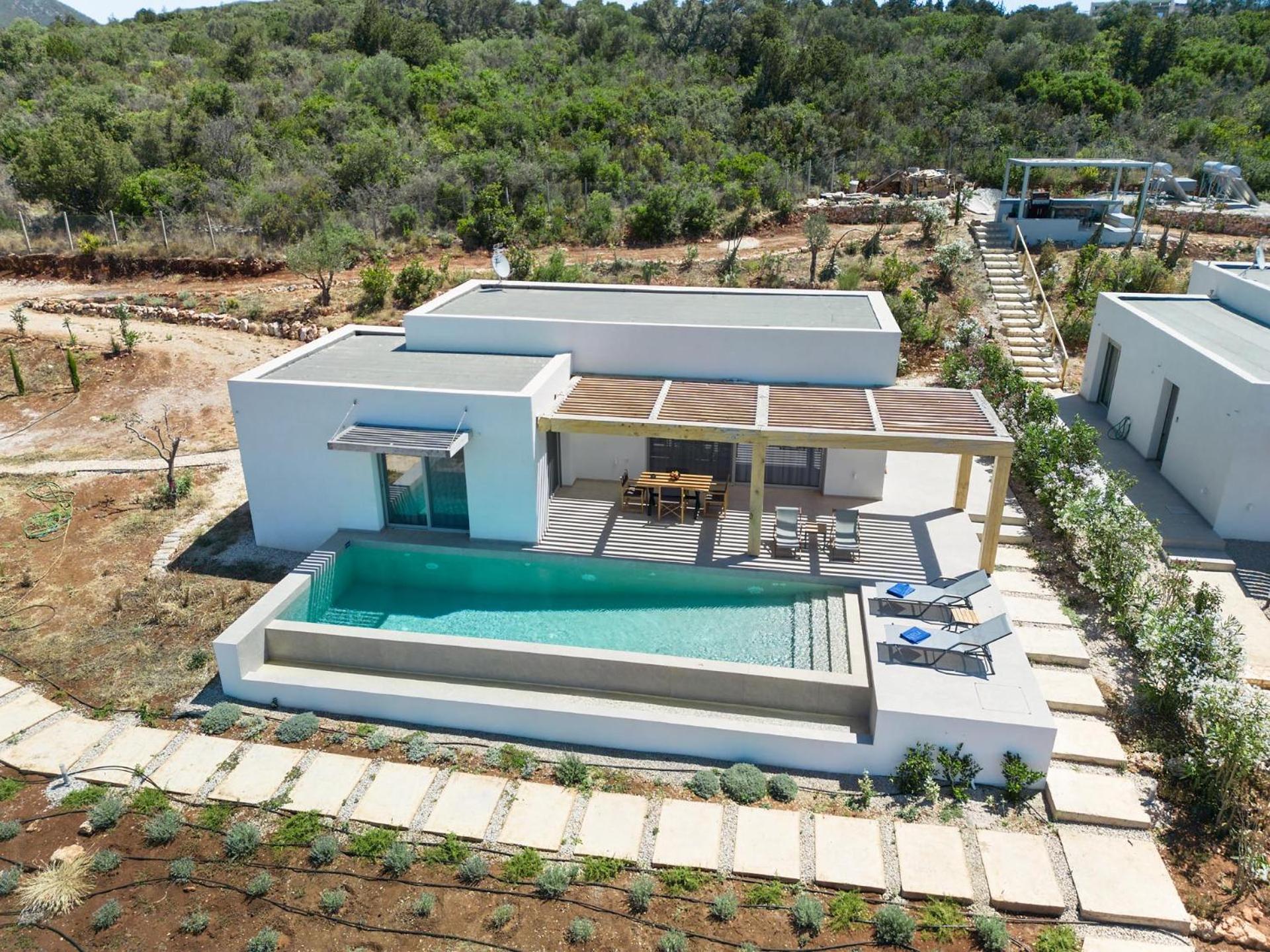 ELYANE VILLAS near AMMOUSSA BEACH
