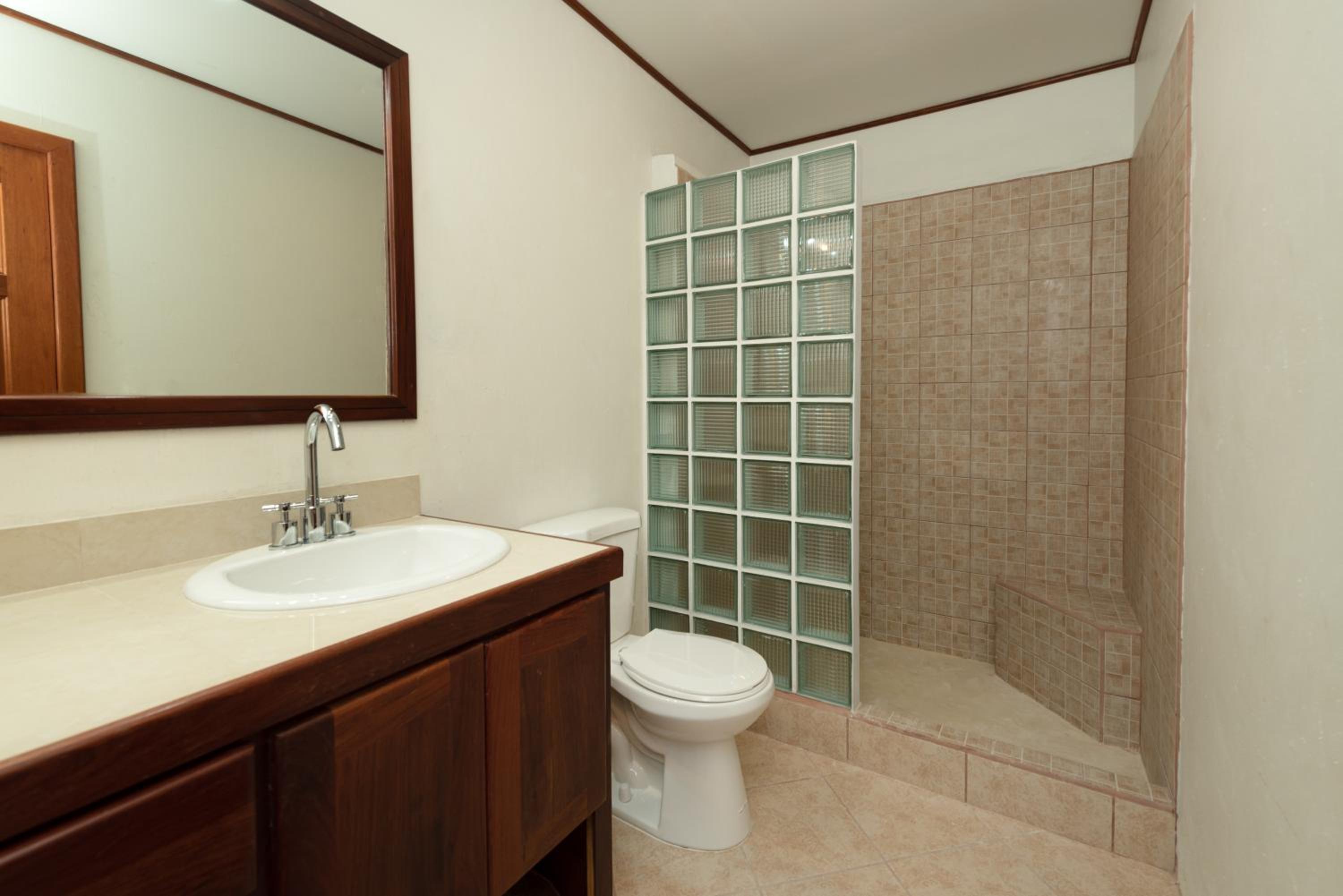 Pur Private Suites