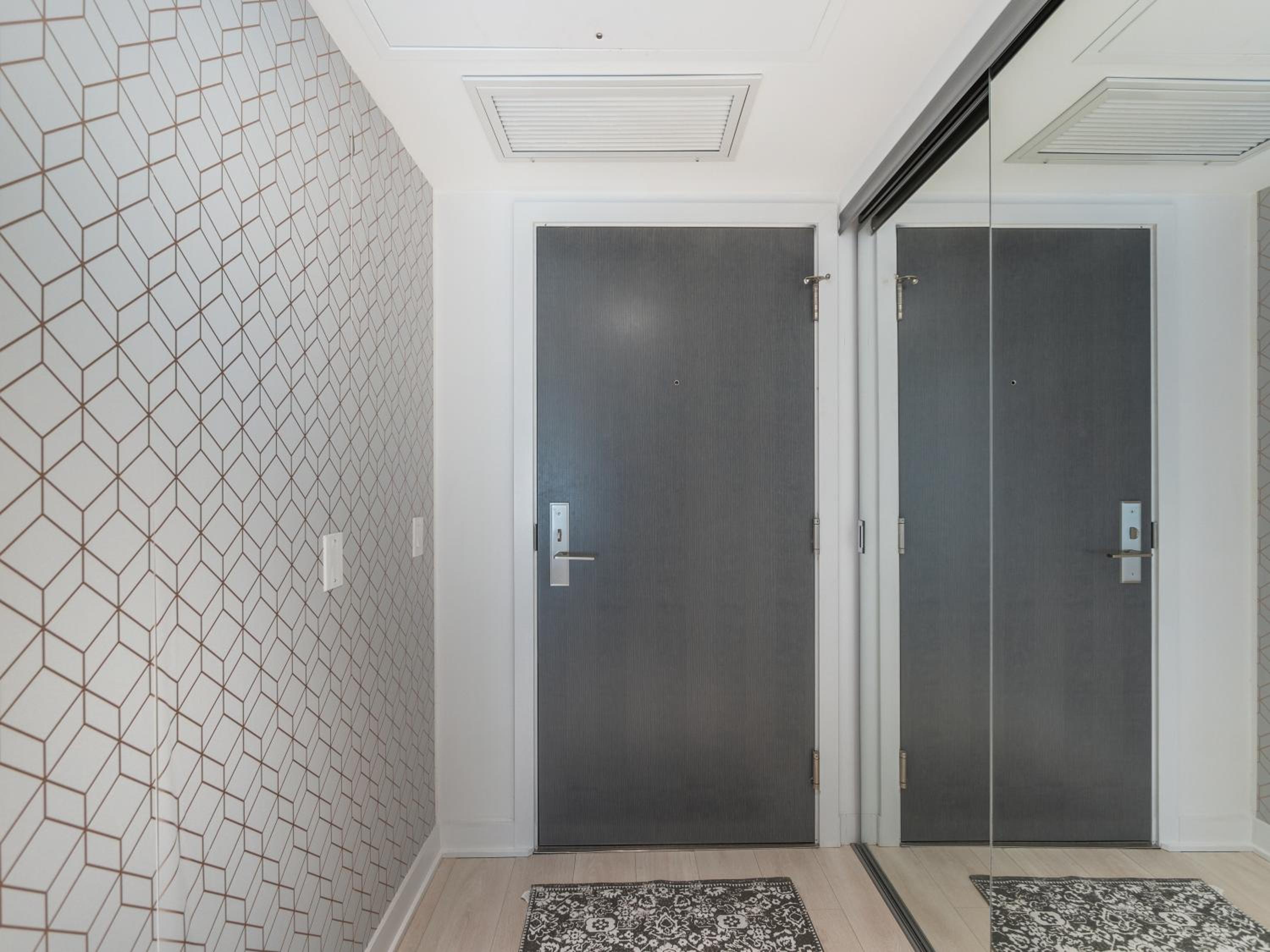 Designer One Bedroom Suite - Yorkville