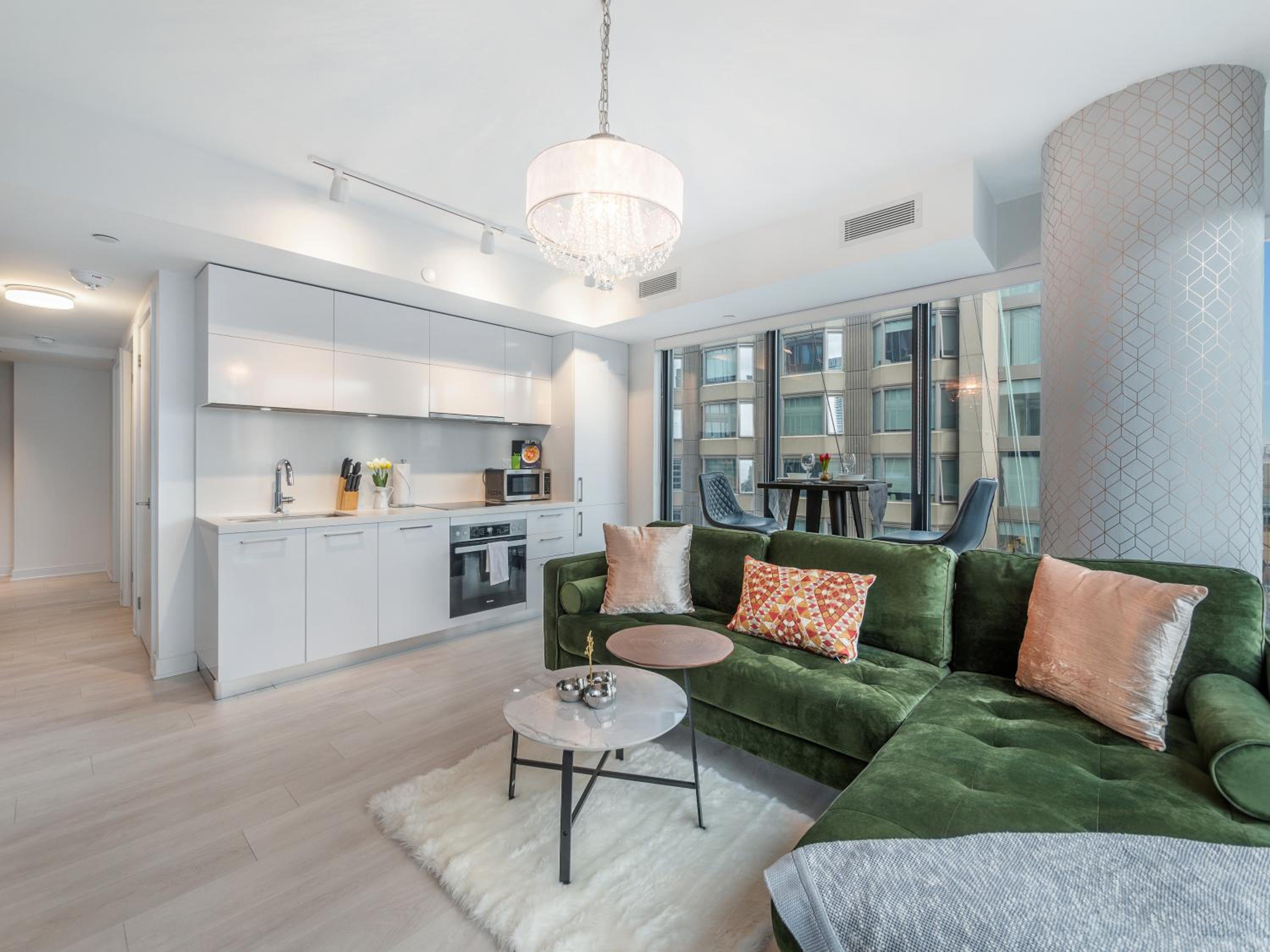 Designer One Bedroom Suite - Yorkville