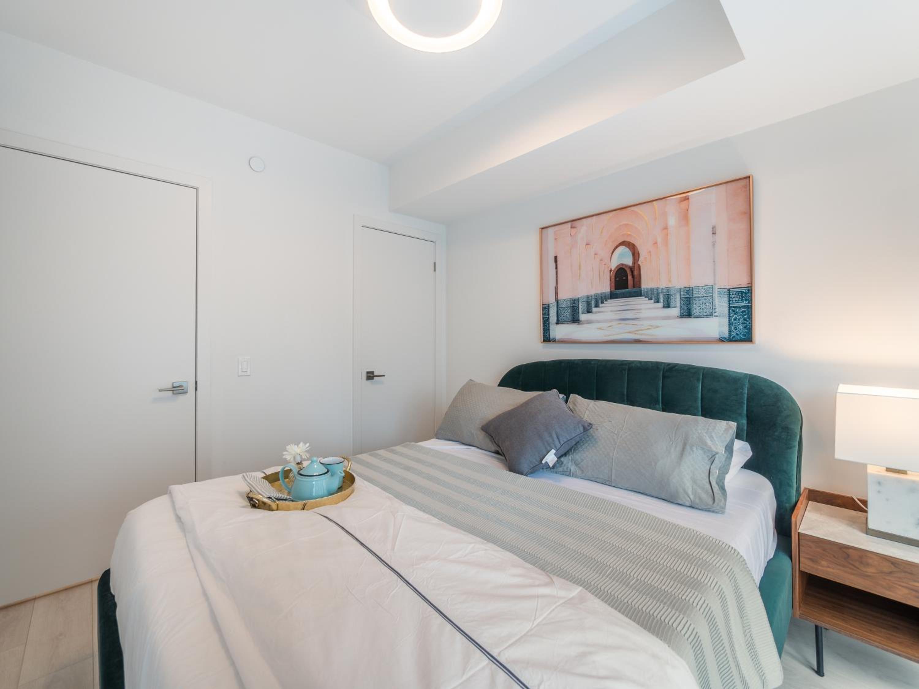 Designer One Bedroom Suite - Yorkville
