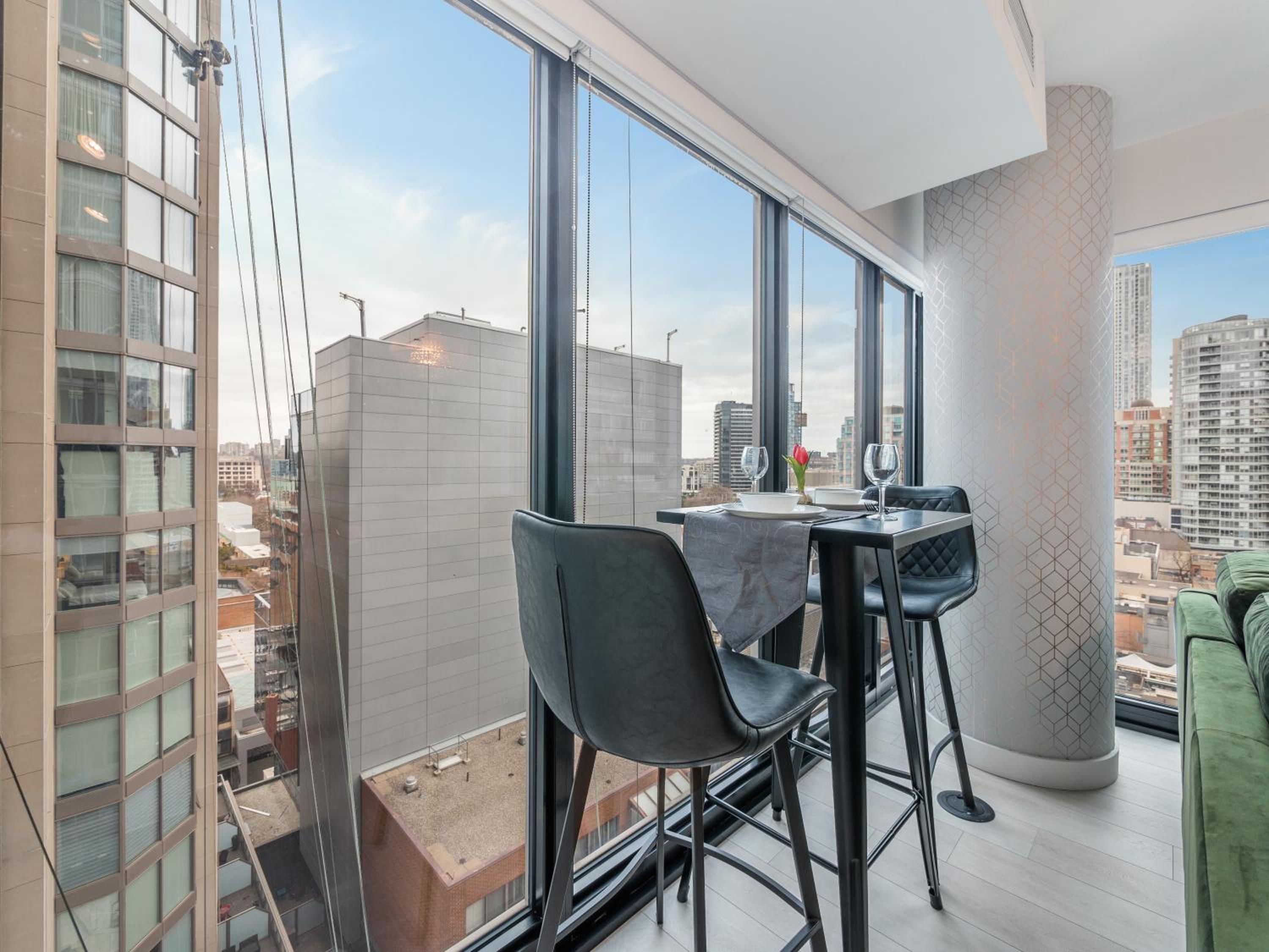Designer One Bedroom Suite - Yorkville