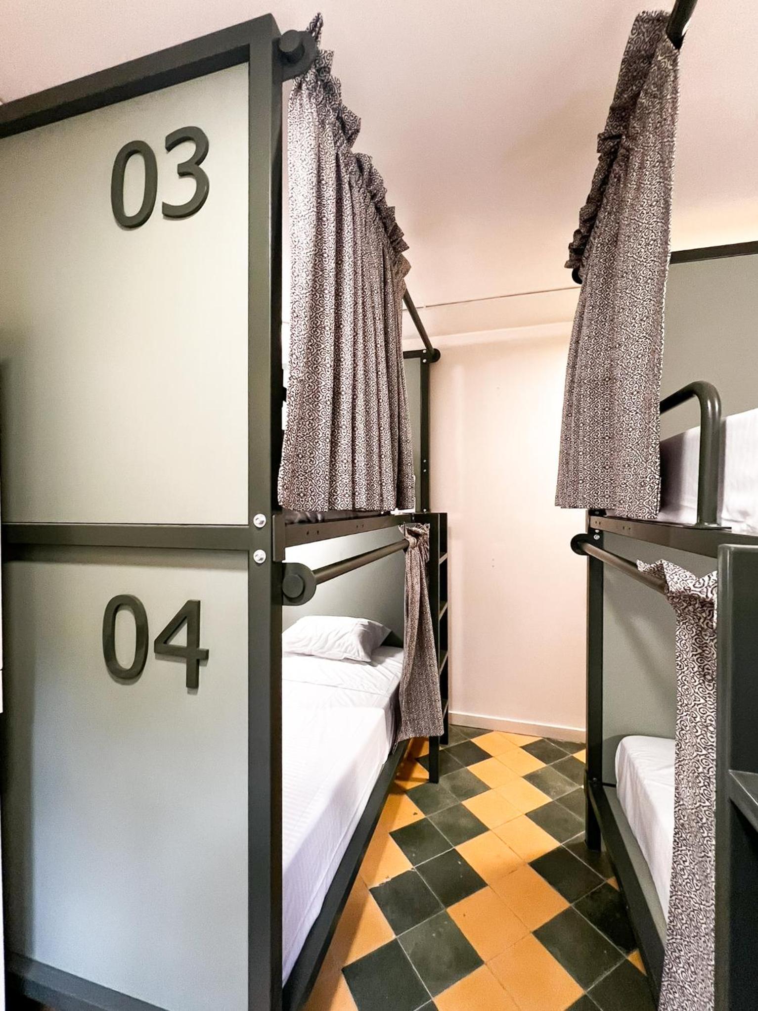 Mascomunal hostel