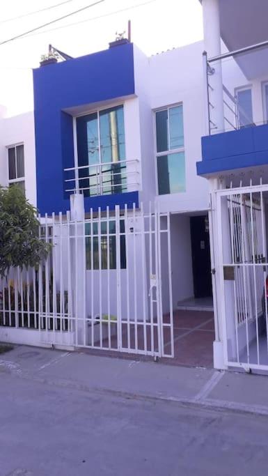 Casa Amplia confortable con garaje para toda la familia
