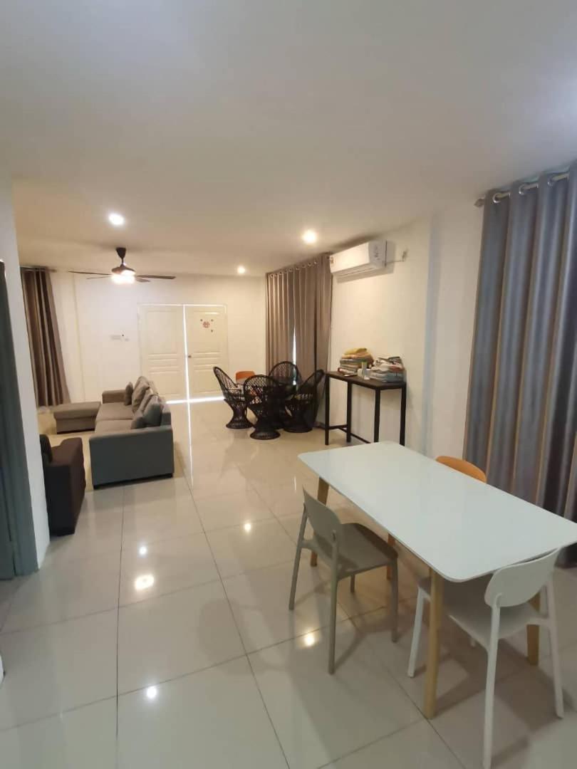 Ting Bintulu Homestay photo 6