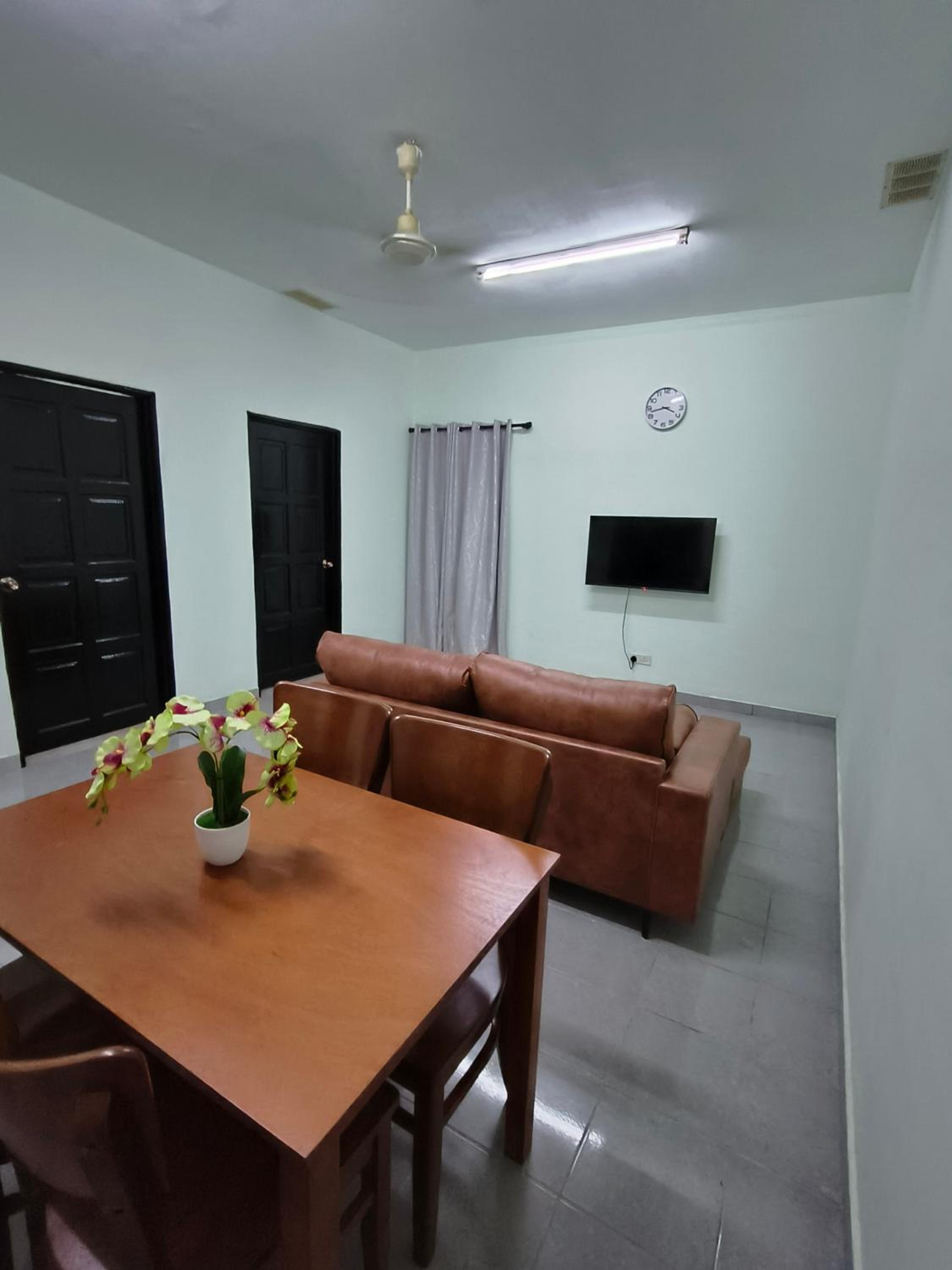 D'manis Homestay photo 8