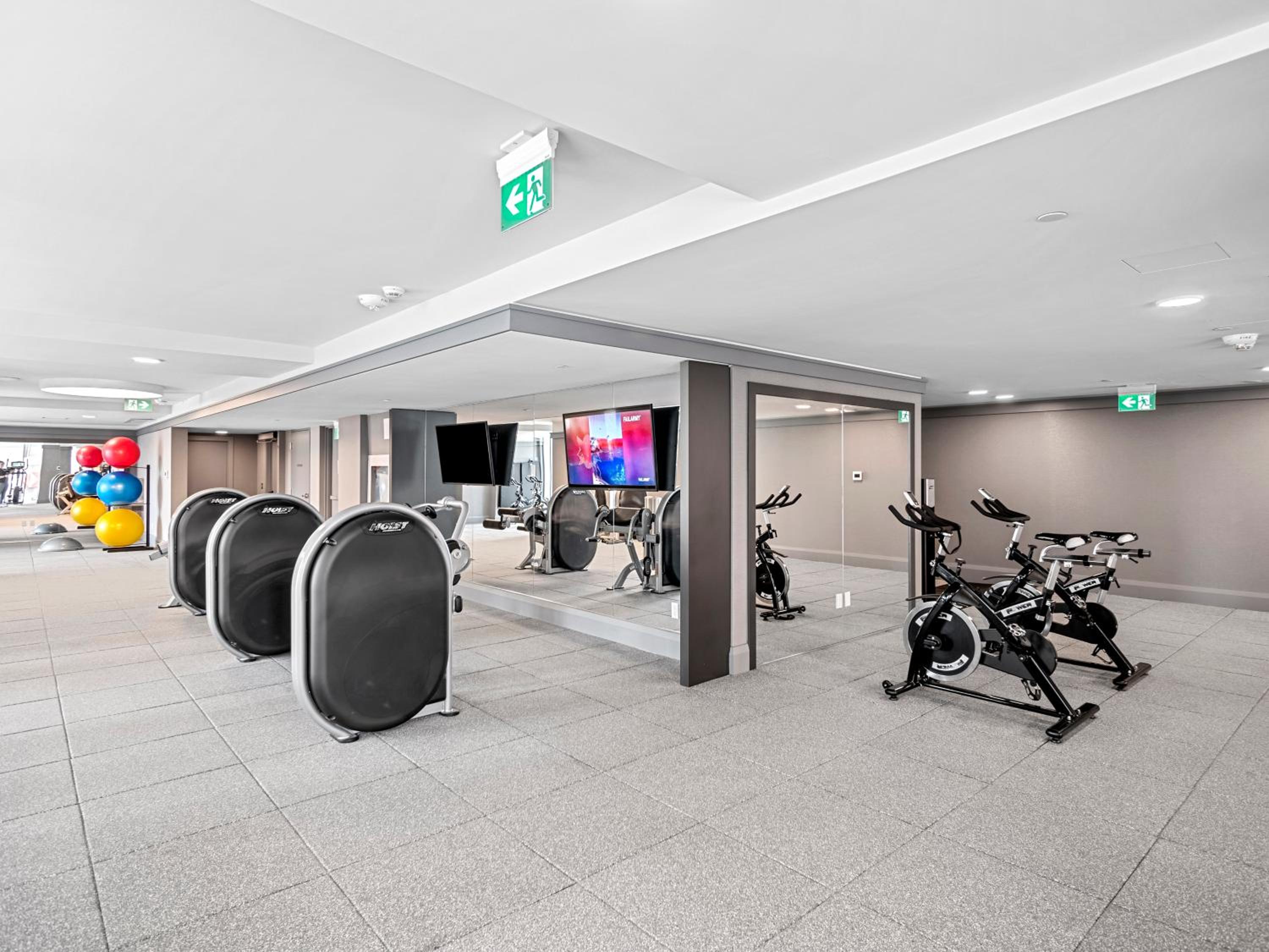 Designer One Bedroom Suite - Yorkville
