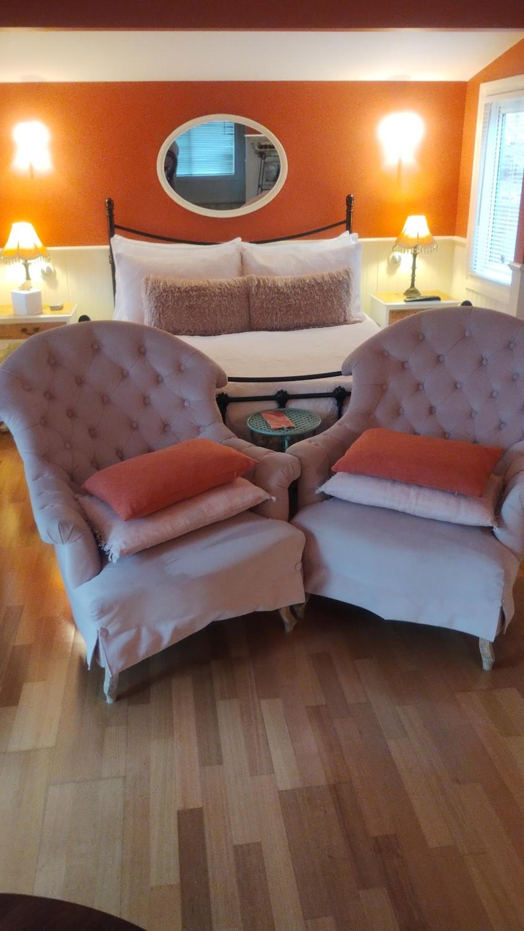 Bella Rouge Cottage