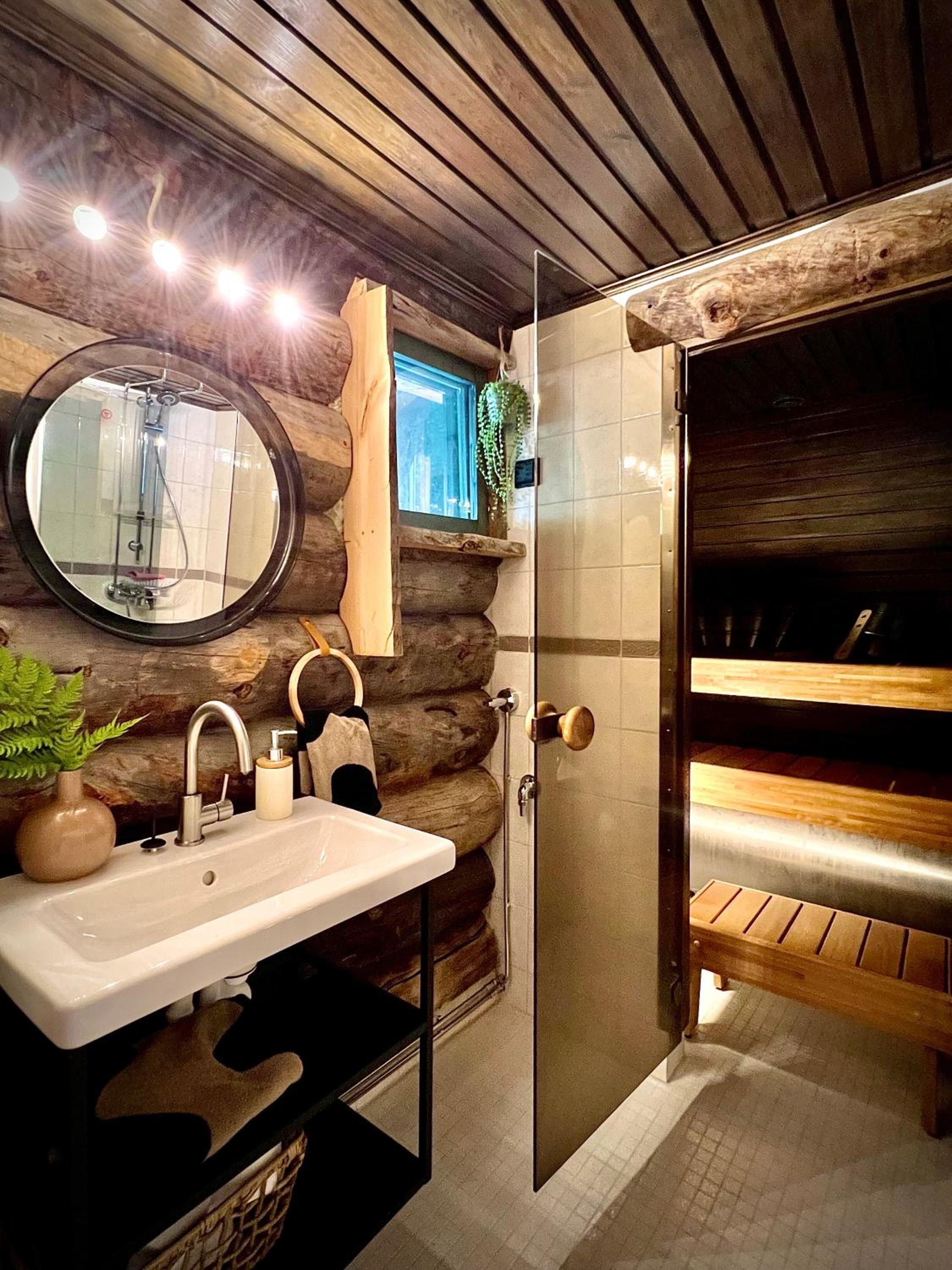 Aurora by the Slopes - Lapland Villas - views, ski in, hike, bike & ski trails, private sauna view 4