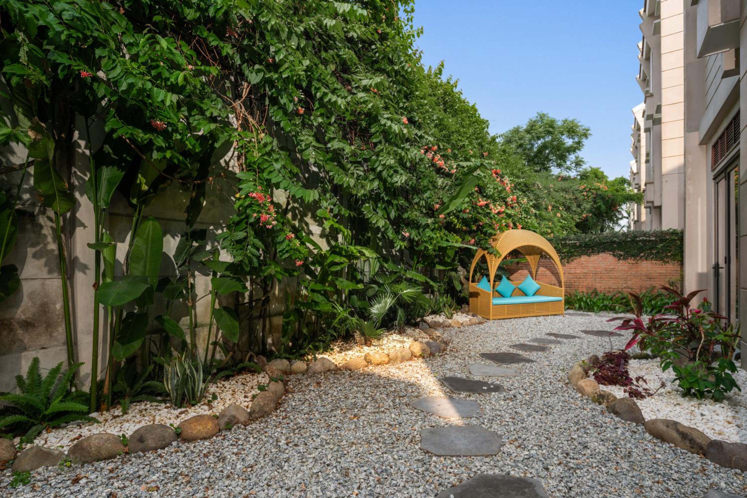 Silk Sense Hoi An River Resort - Green Luxury Escape