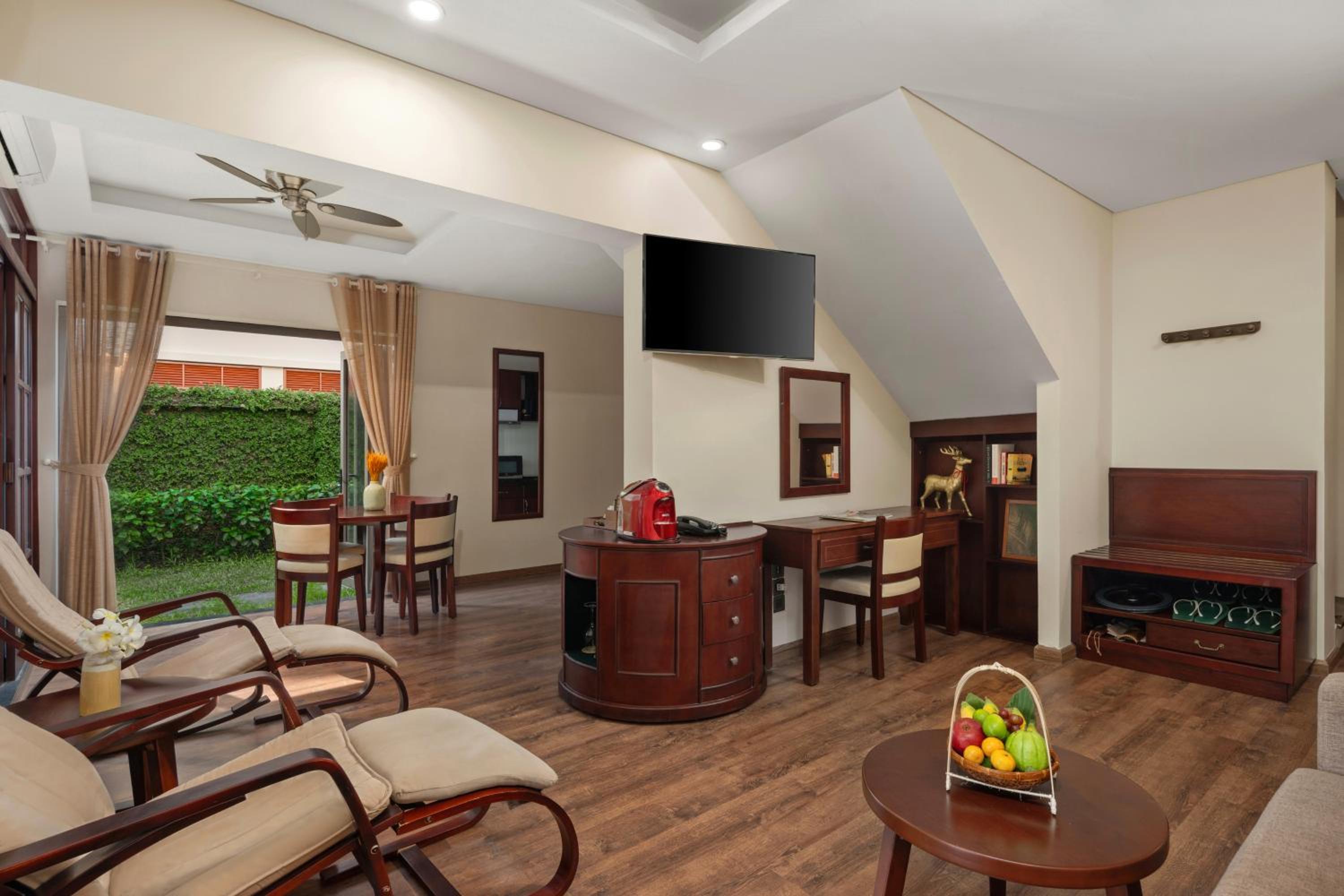 Silk Sense Hoi An River Resort - Green Luxury Escape