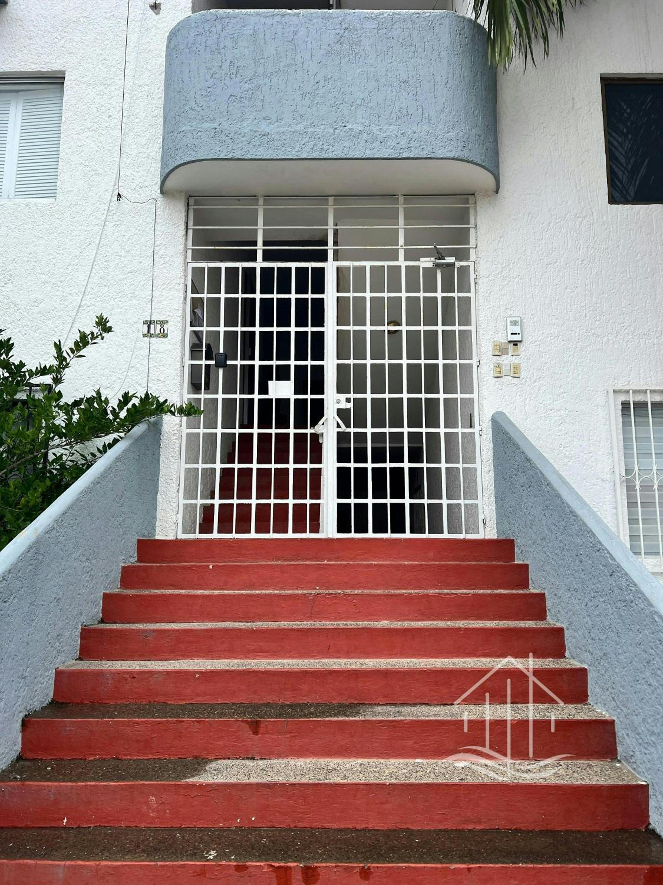 Photo 24