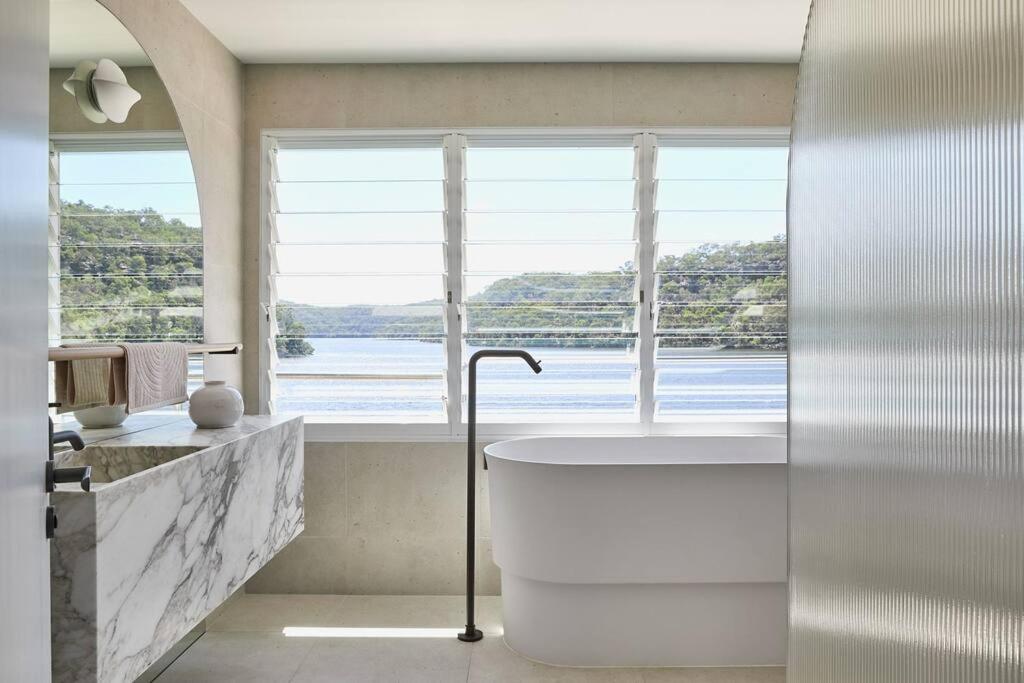 Calabash Bay Lodge