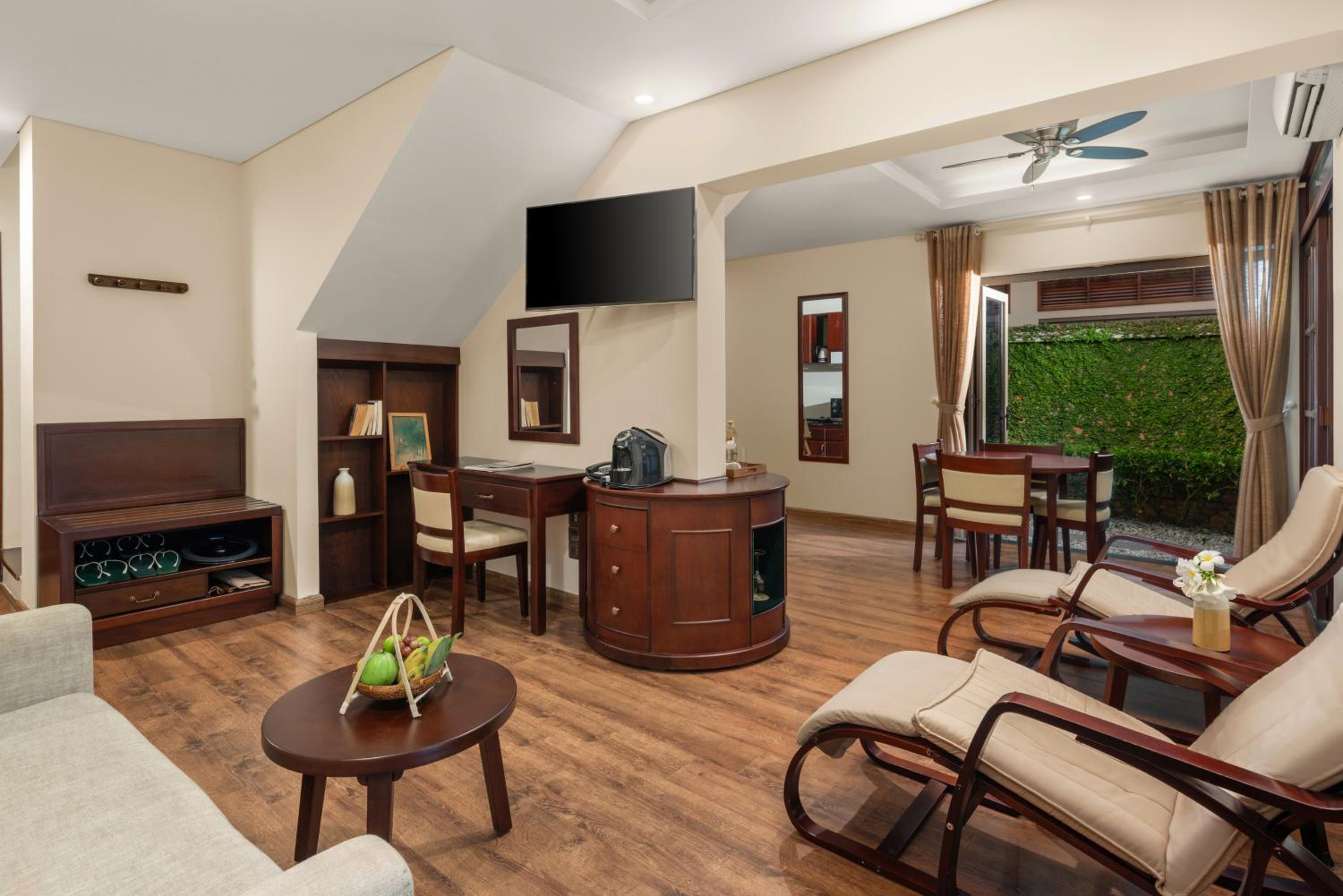 Silk Sense Hoi An River Resort - Green Luxury Escape