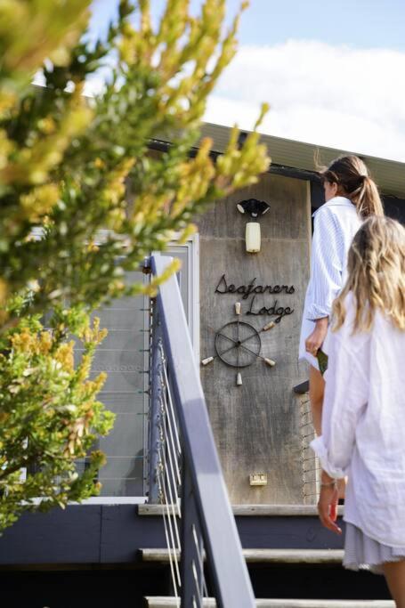 Seafarers Lodge, your seaside surf haven, pup friendly
