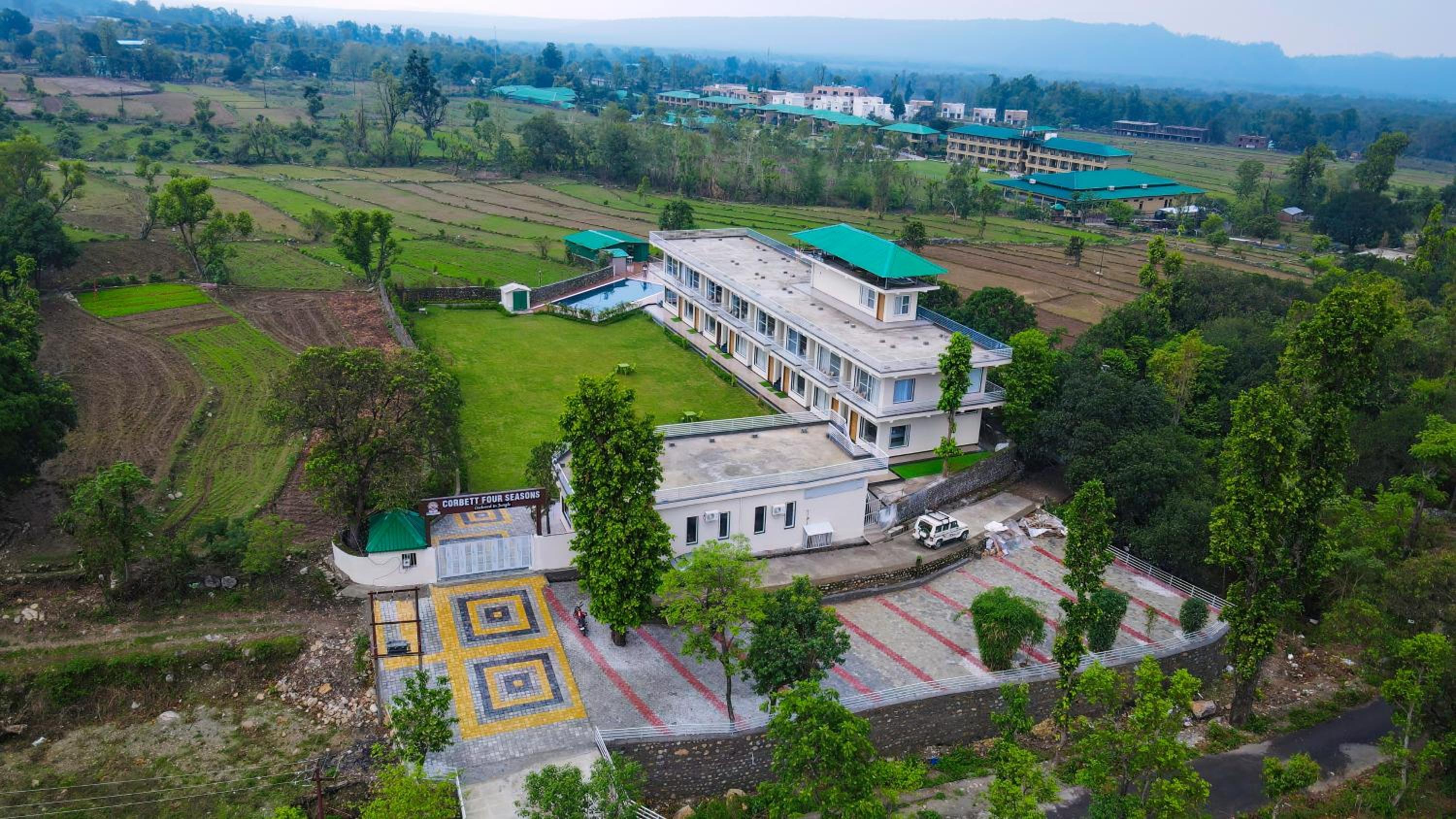 Corbett Four Seasons