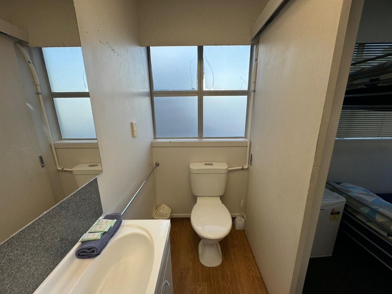 Backpackers Central Hamilton