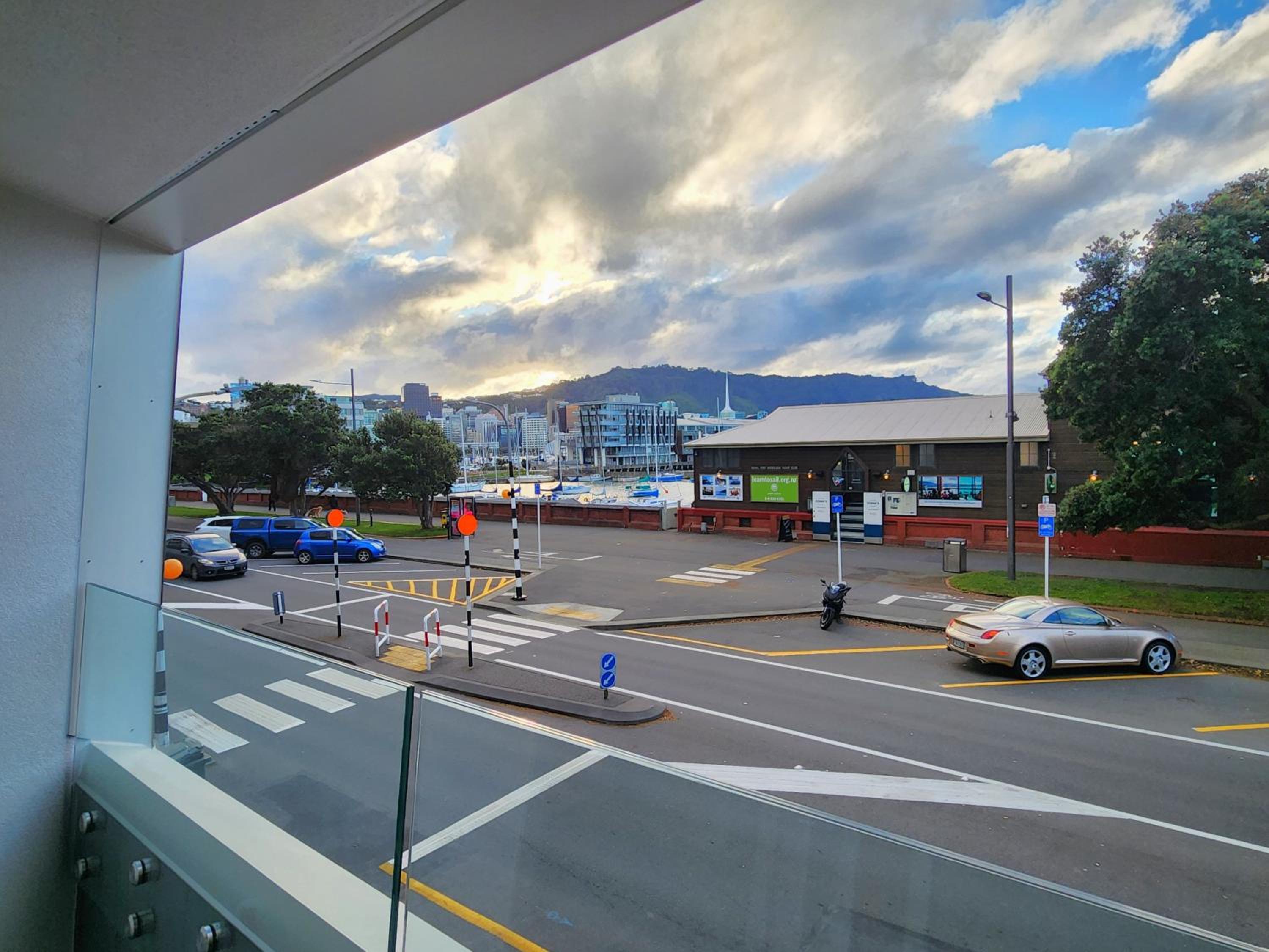 U Suites on Oriental Parade view 4