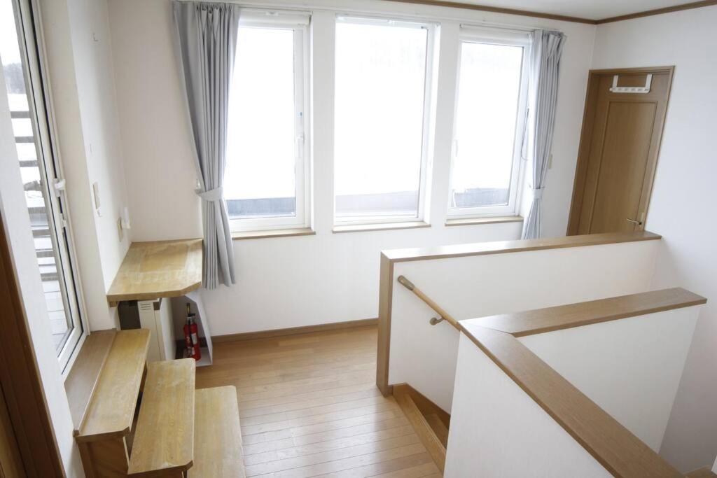 Peakview Cottage Biei view 5
