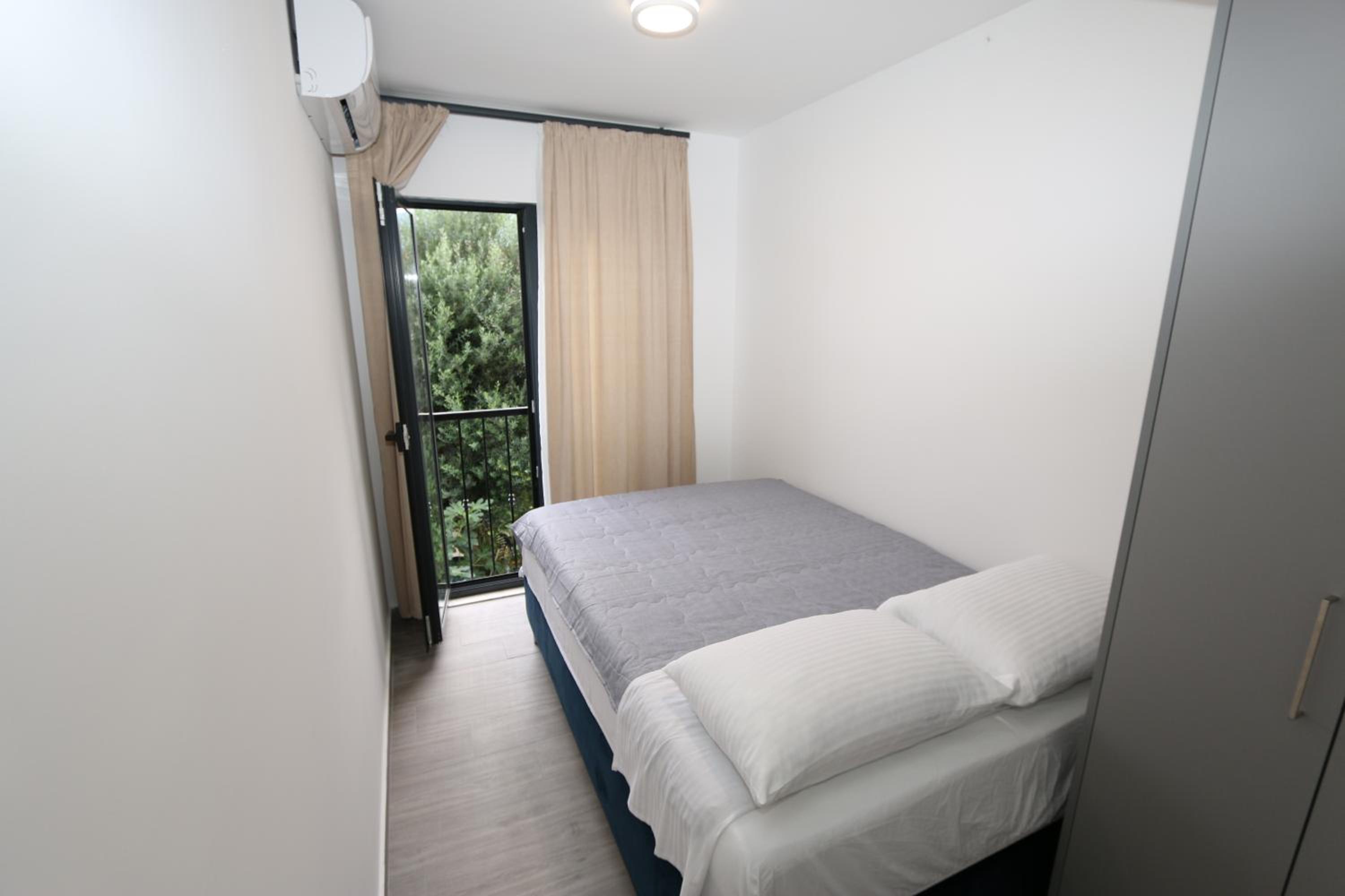 Apartments Port View