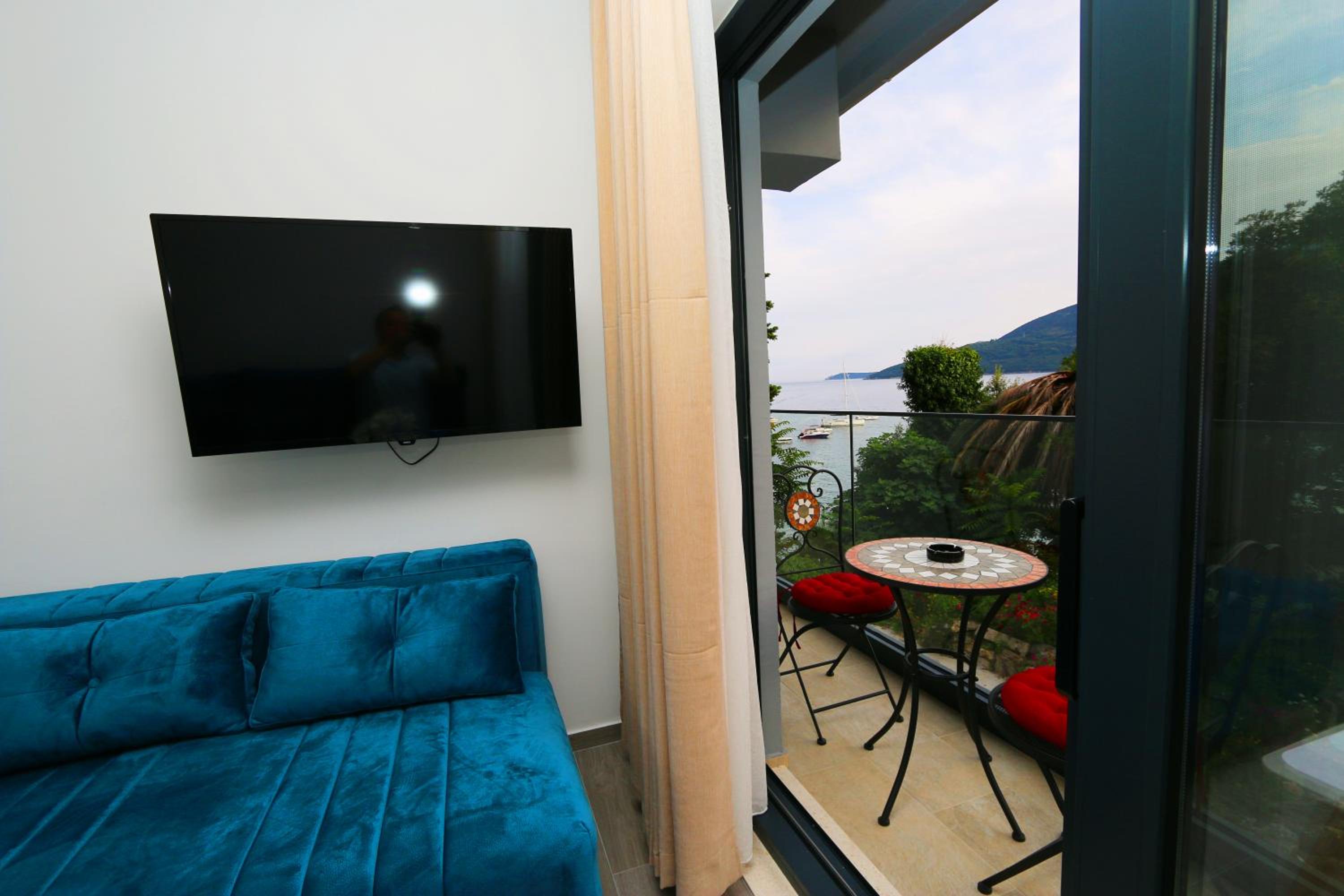 Apartments Port View