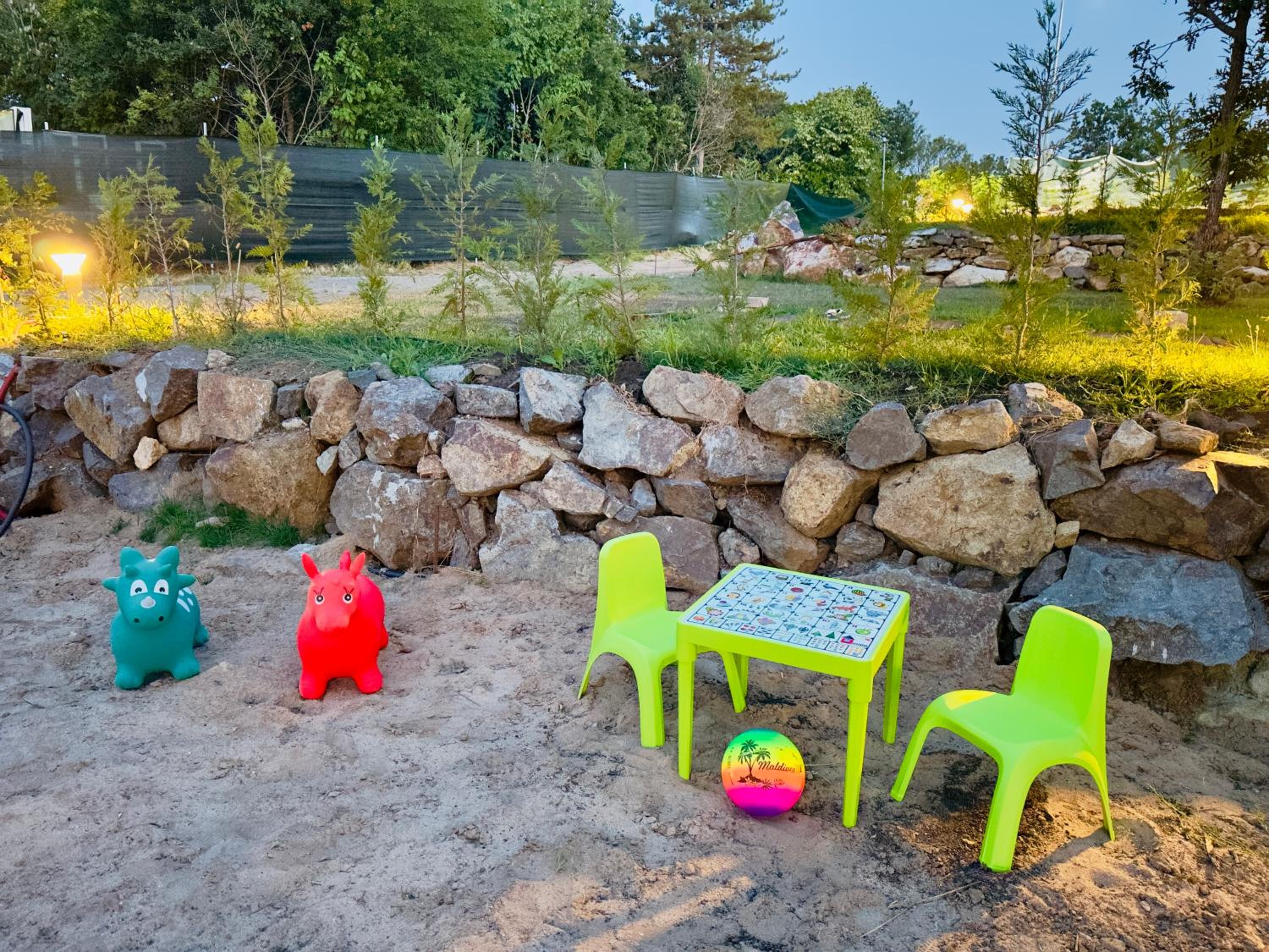 Holiday Village Smokinia