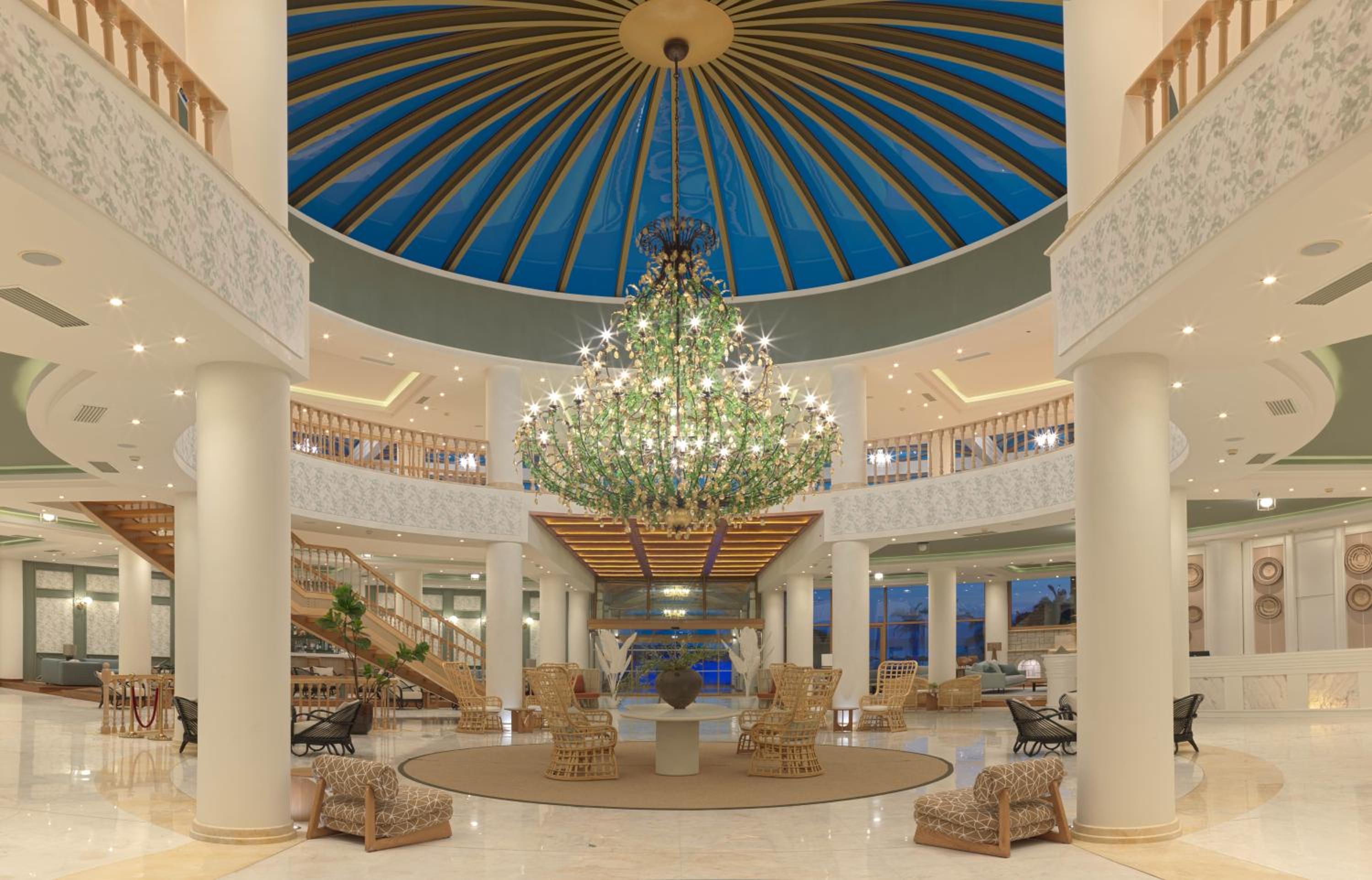 SEAFOS Luxury Resort & Spa - Limited Edition by Leonardo Hotels view 4