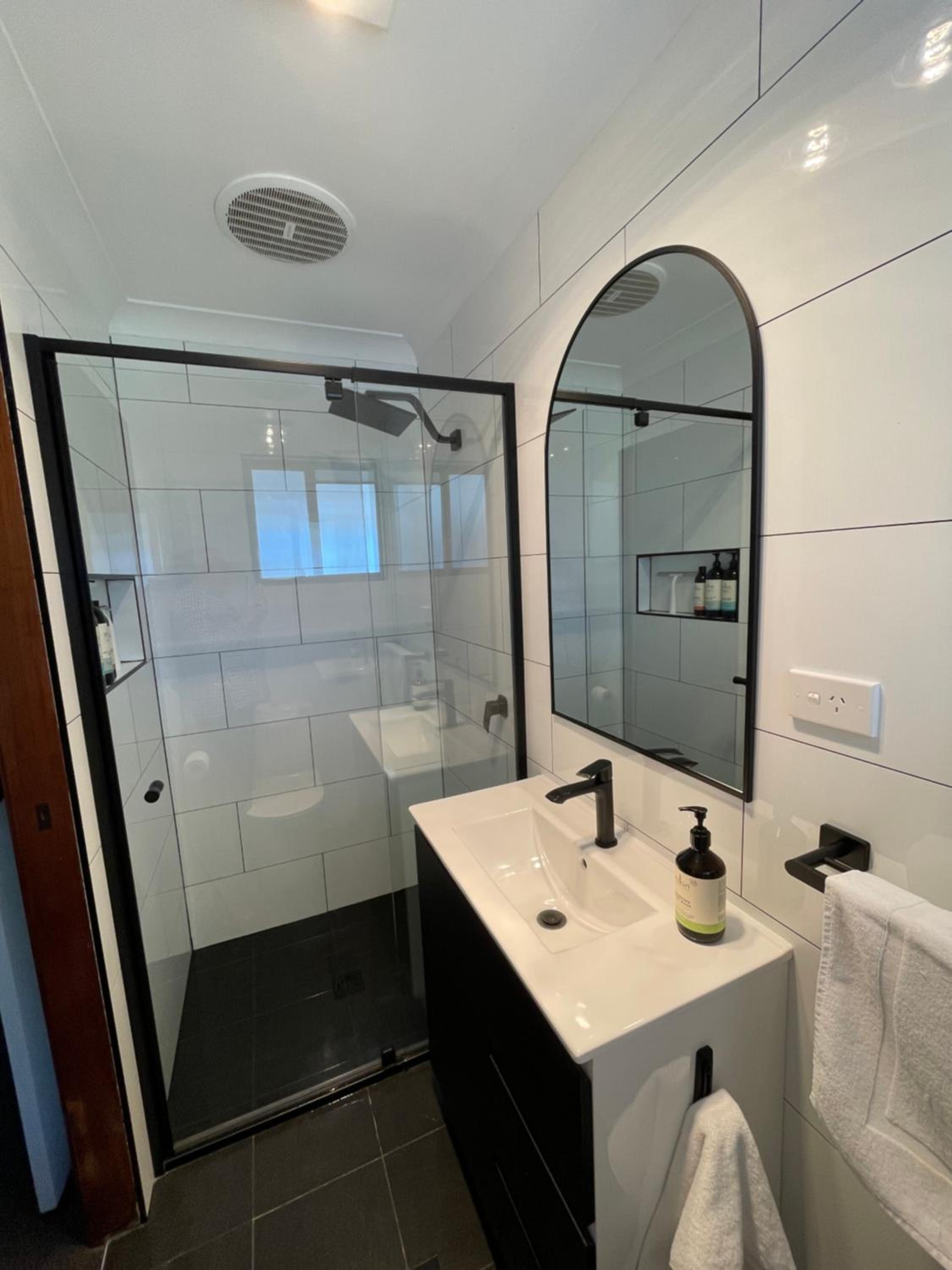 Lake Jindabyne Lodge