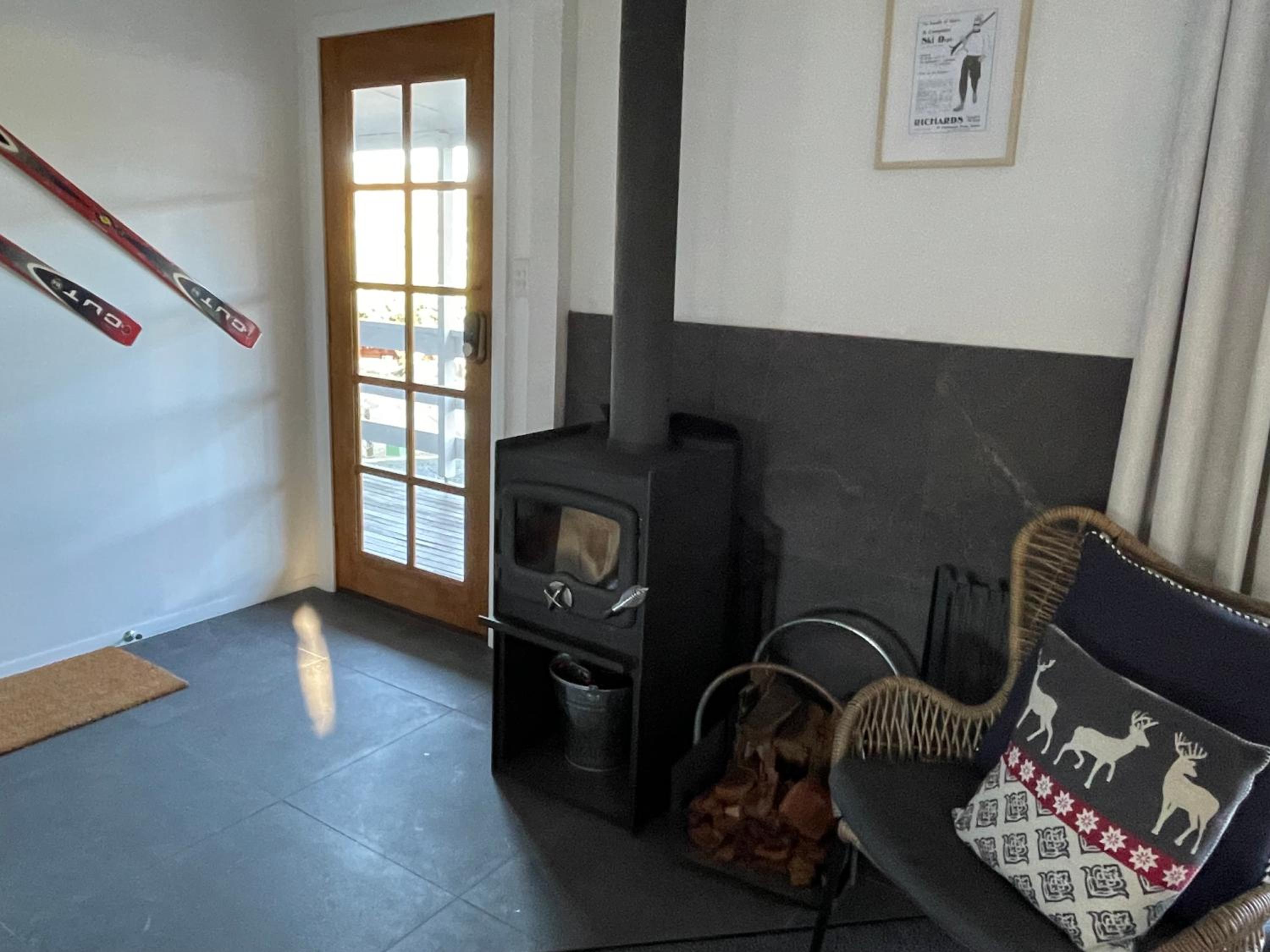 Lake Jindabyne Lodge