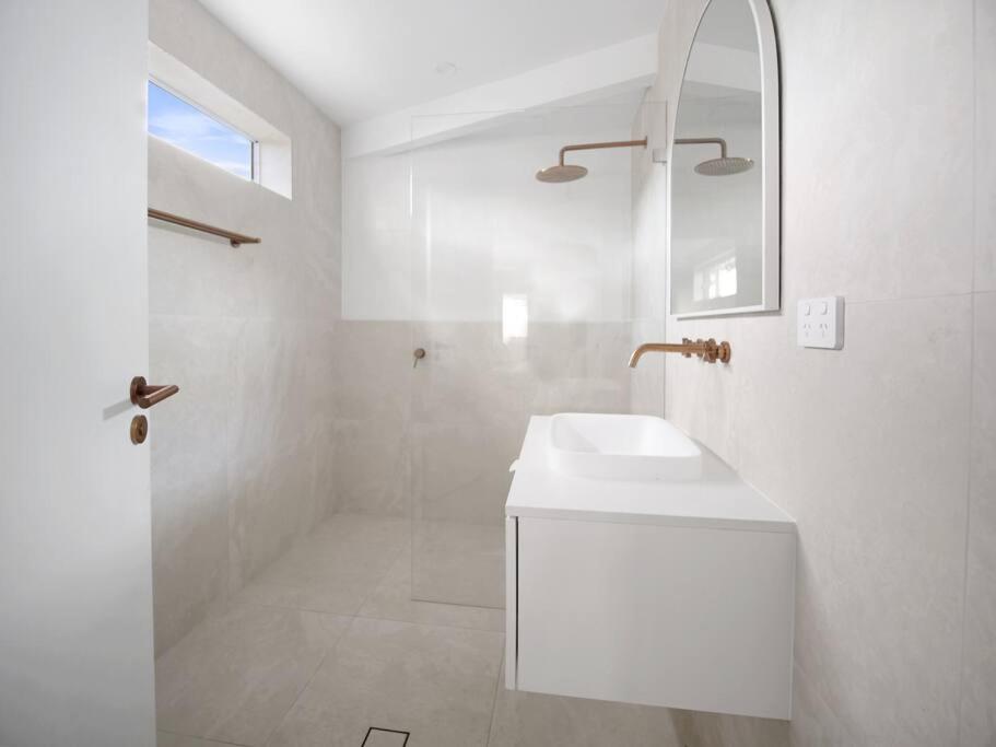 Luxury Home in the Vale