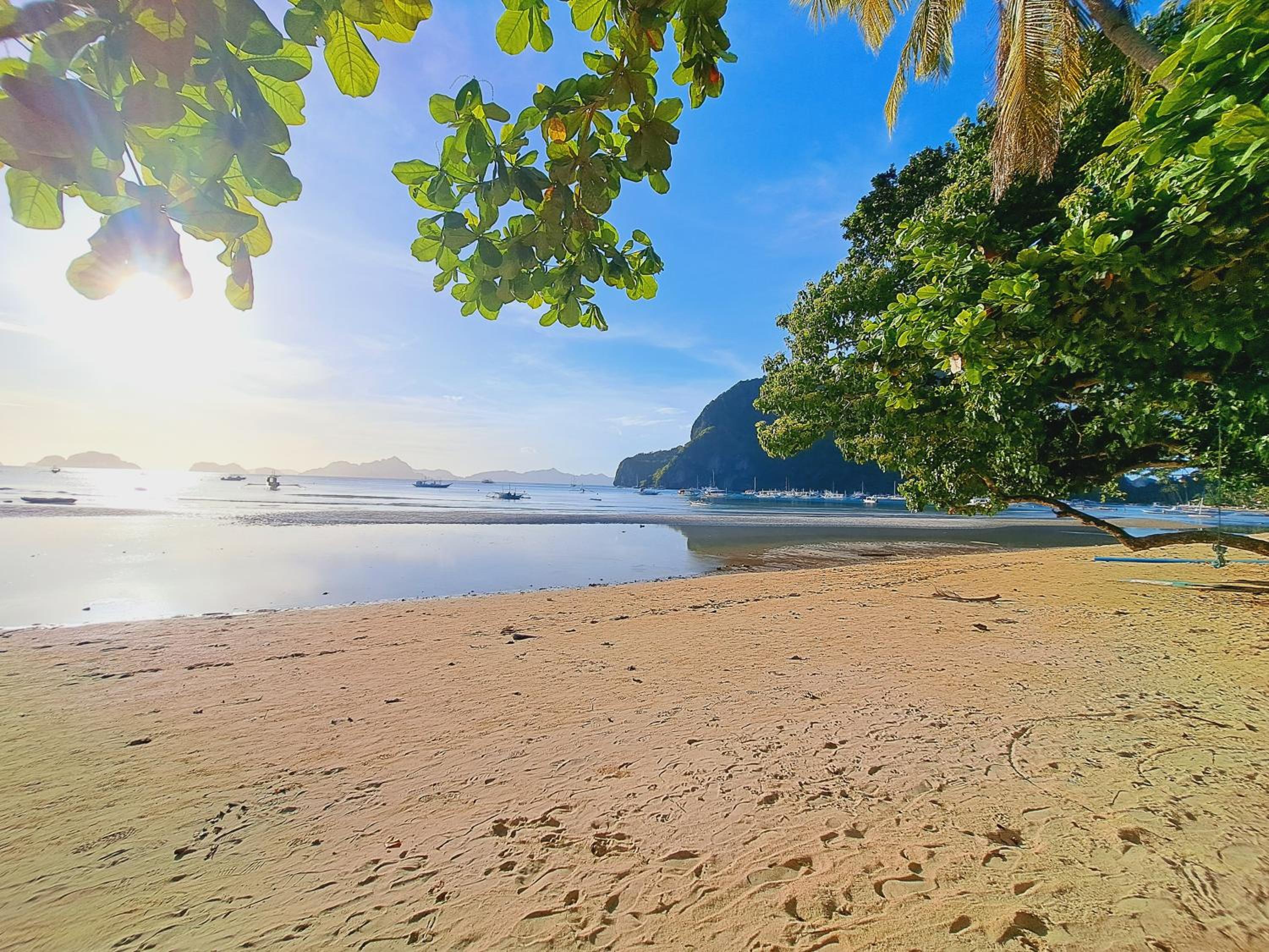Dormitelsph El Nido view 2