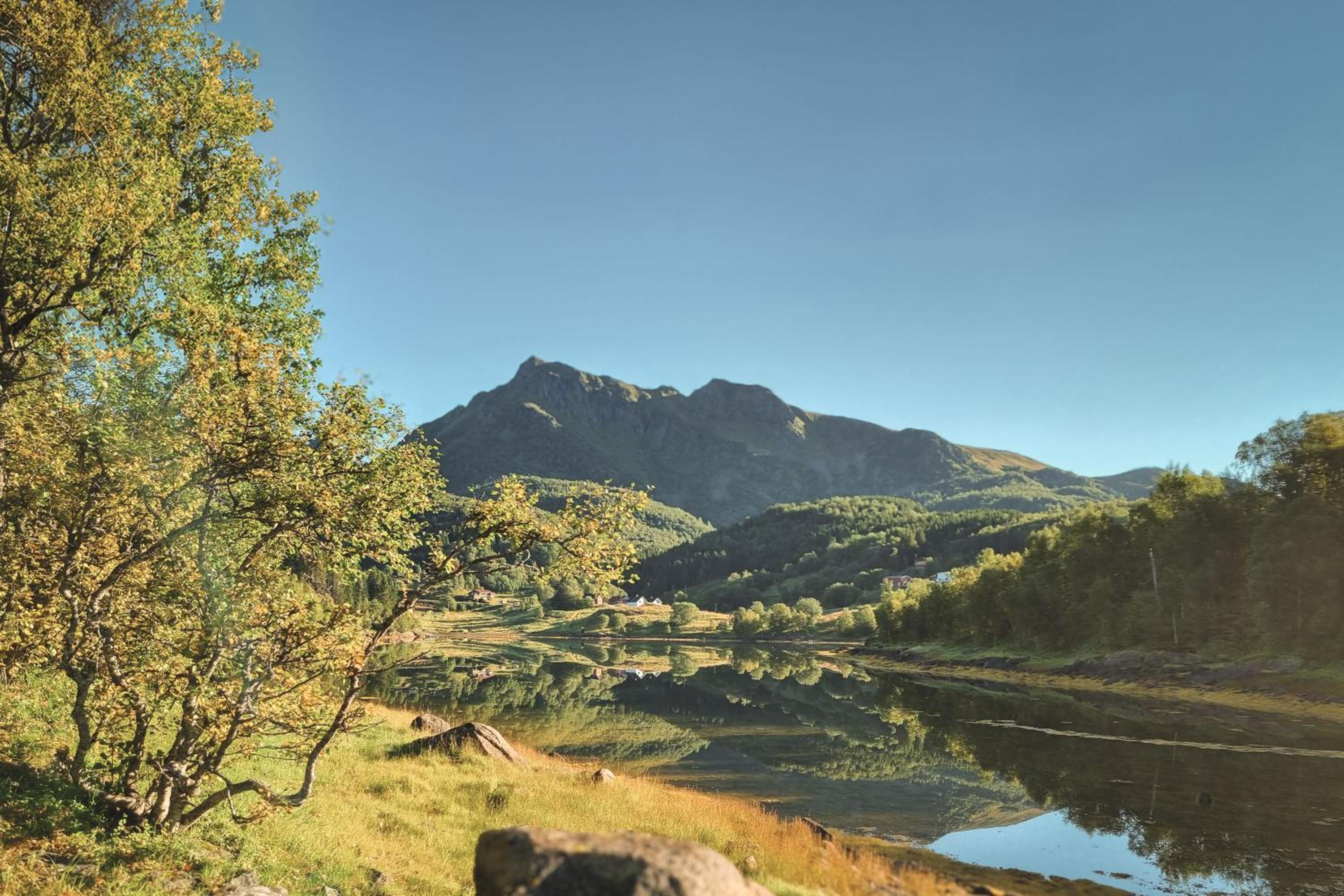 Solheim Lofoten - Luxury Villa on Private Peninsula
