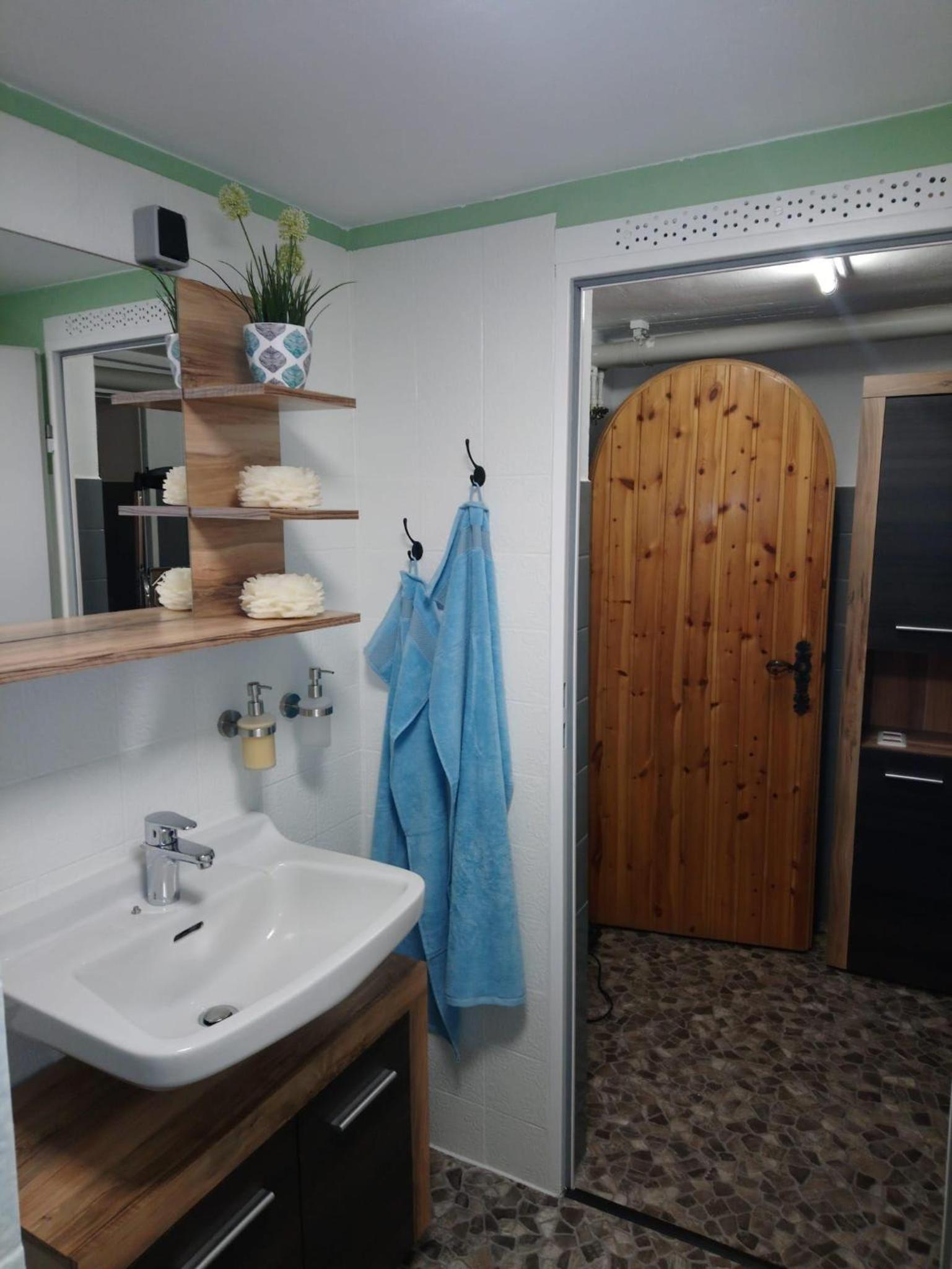 FWO-1-Zimmer-Apartment