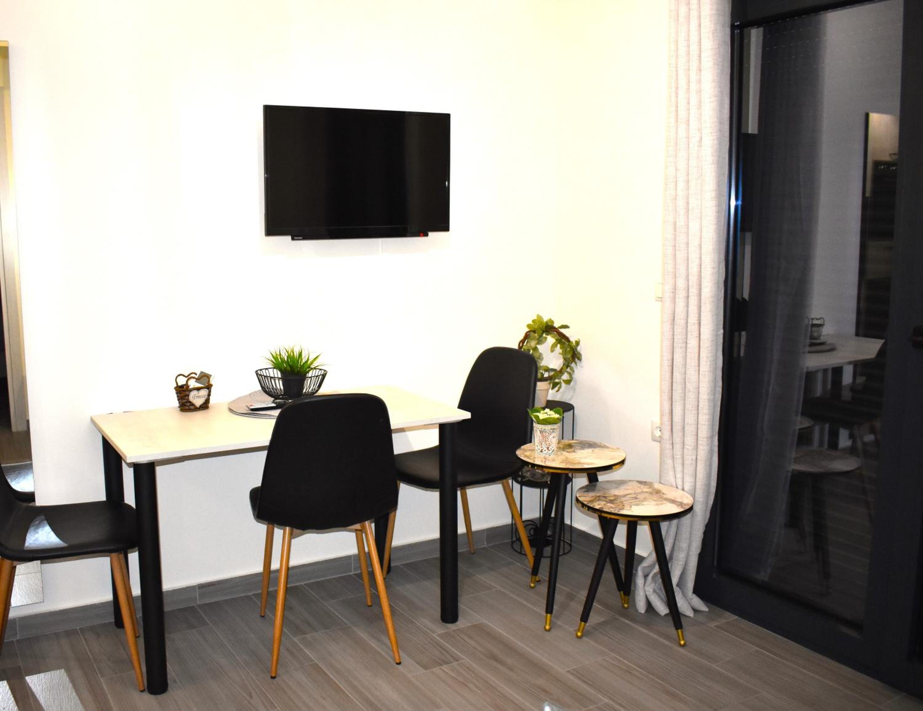 Xanthi BnB2
