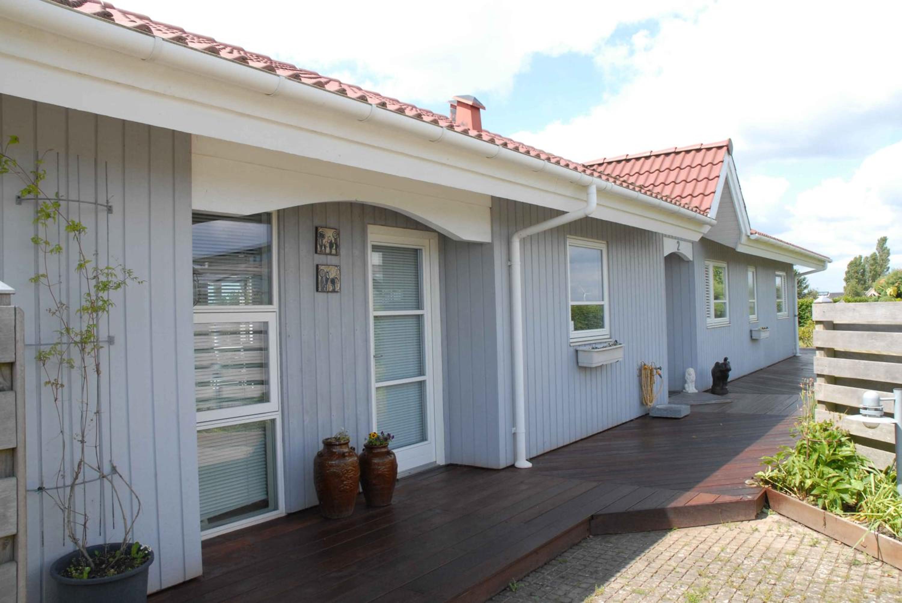 Outstanding Close To Nice Beachh