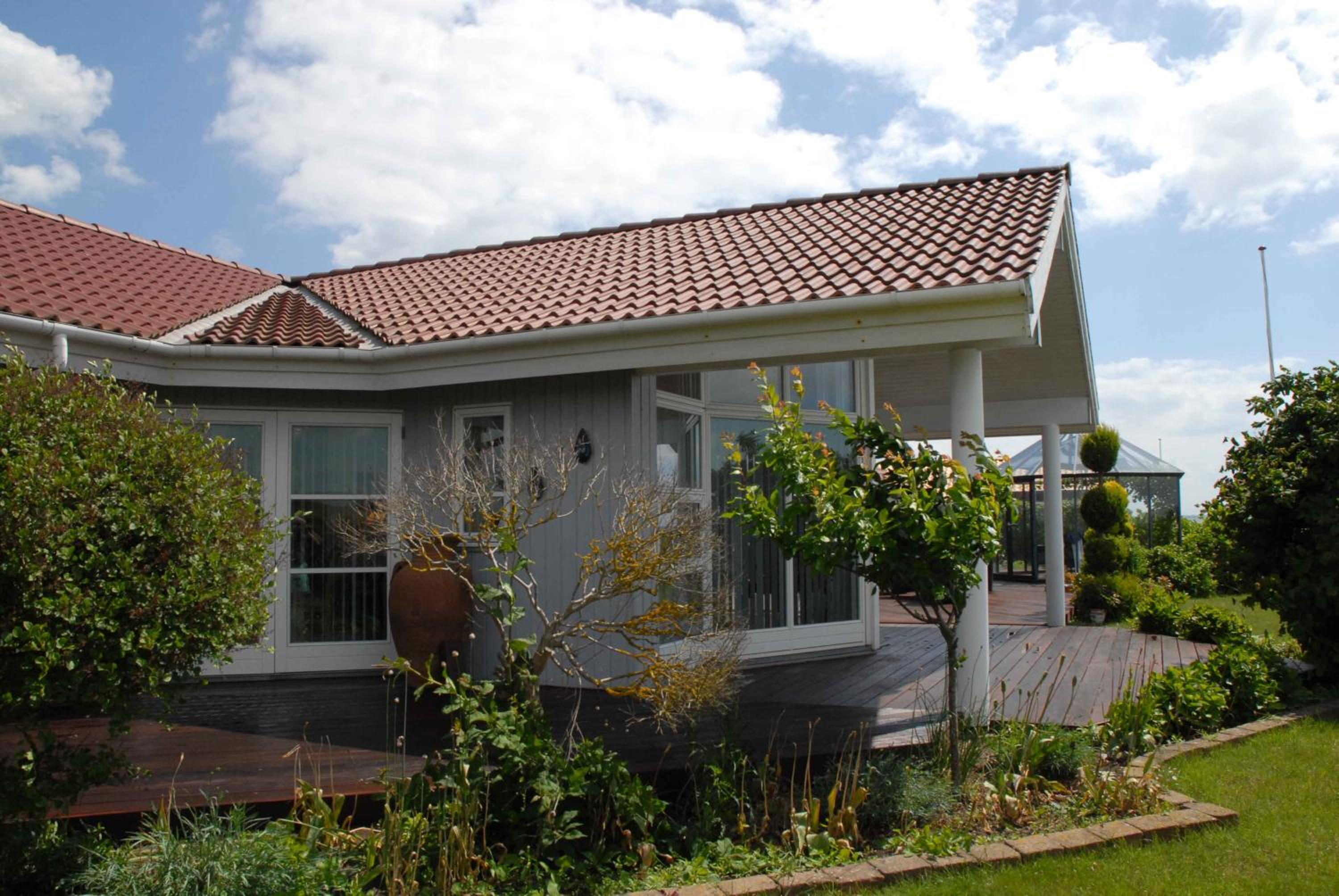 Outstanding Close To Nice Beachh