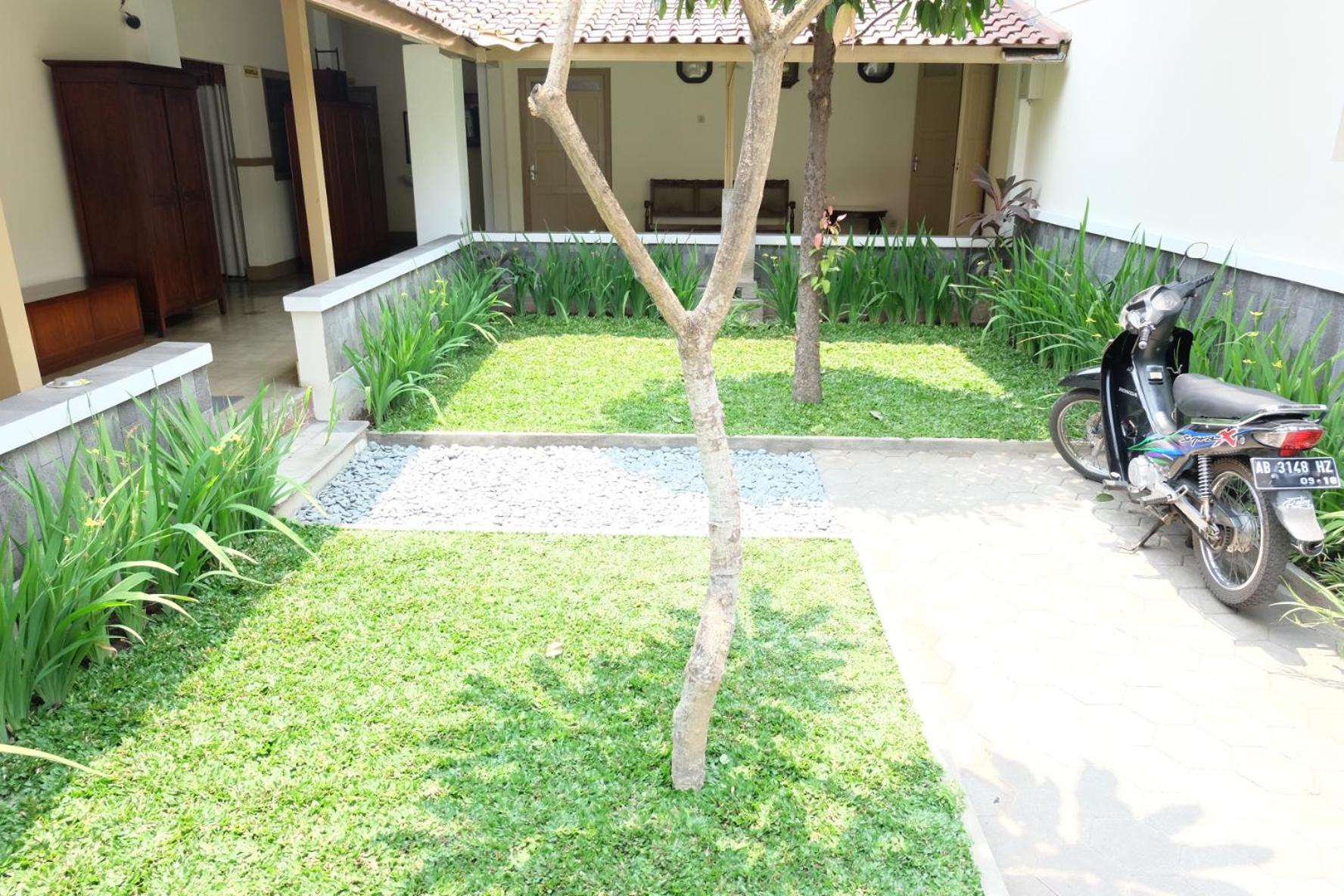 Ndalem Suratin Guesthouse