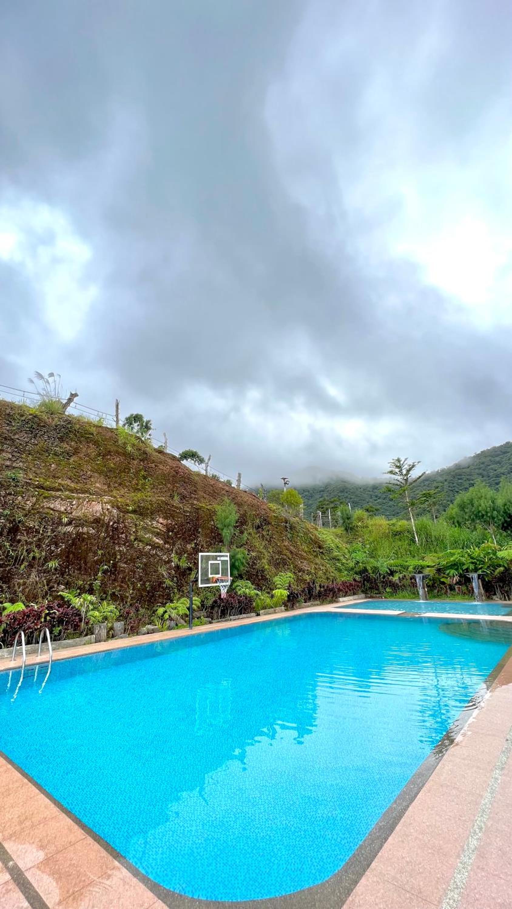 Ocean and Mountain Breeze Camp Resort view 2