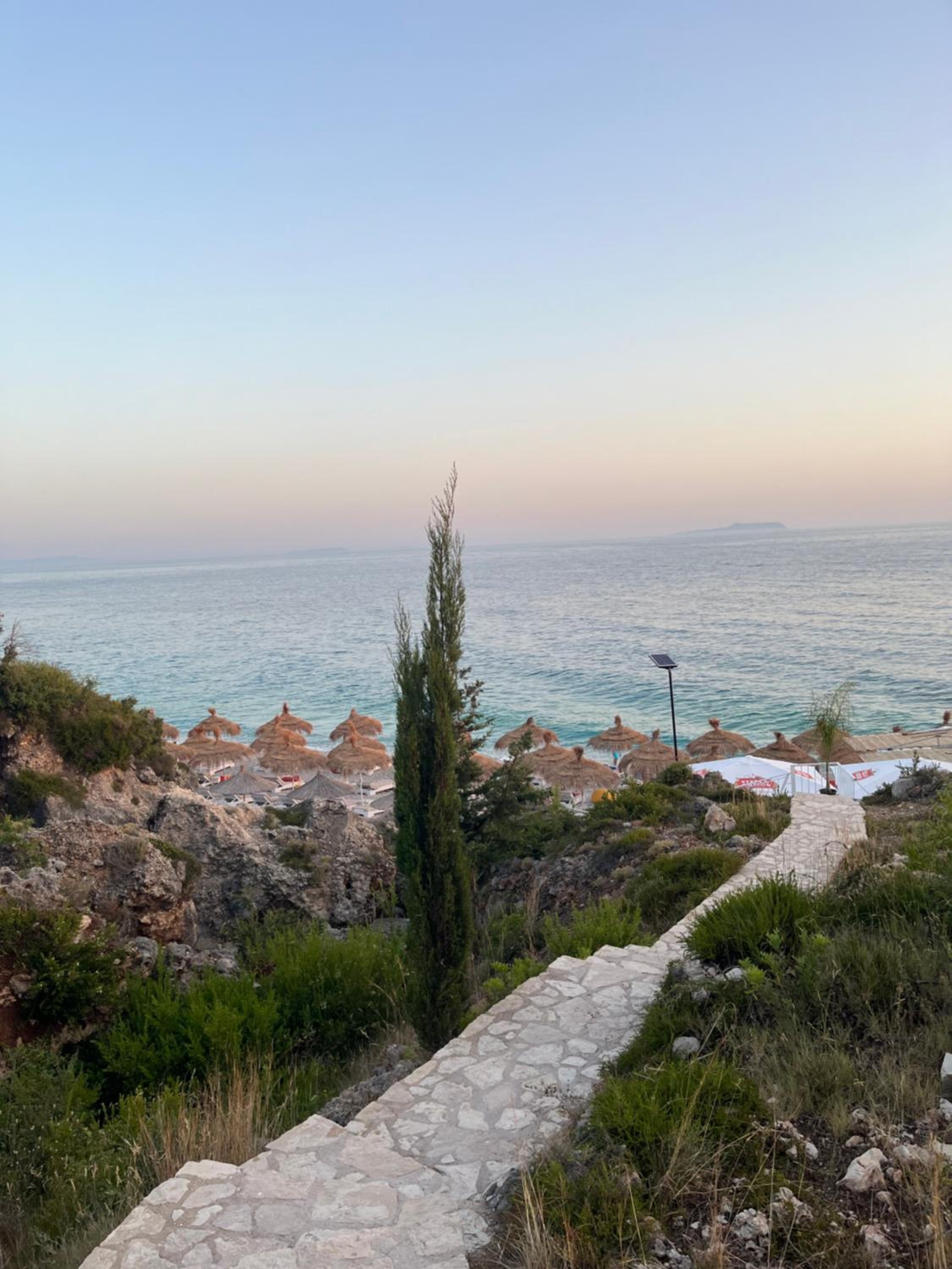 White Rocks Edera 2 I