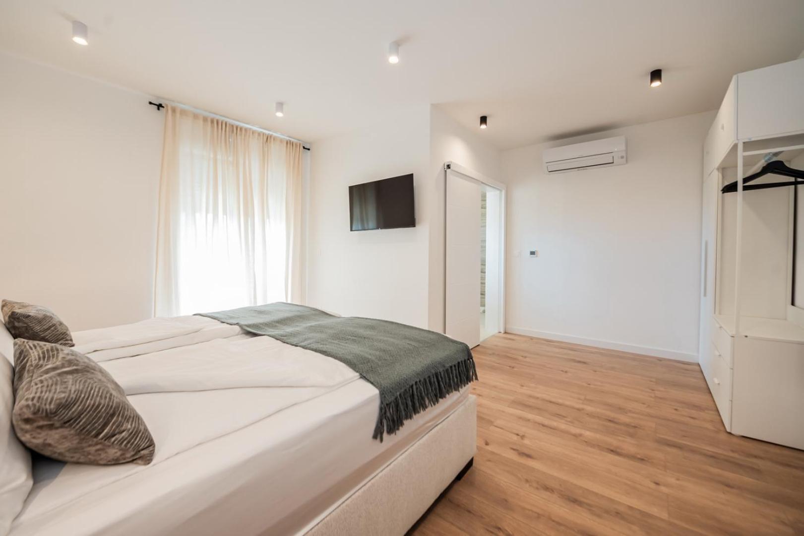 Villa Katmari with private heated pool