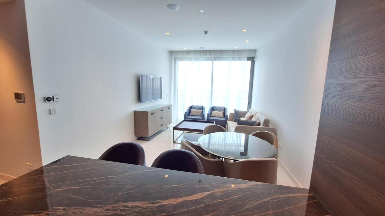 Del Mar 2 Luxe Bedroom 'C' Highrise Residence