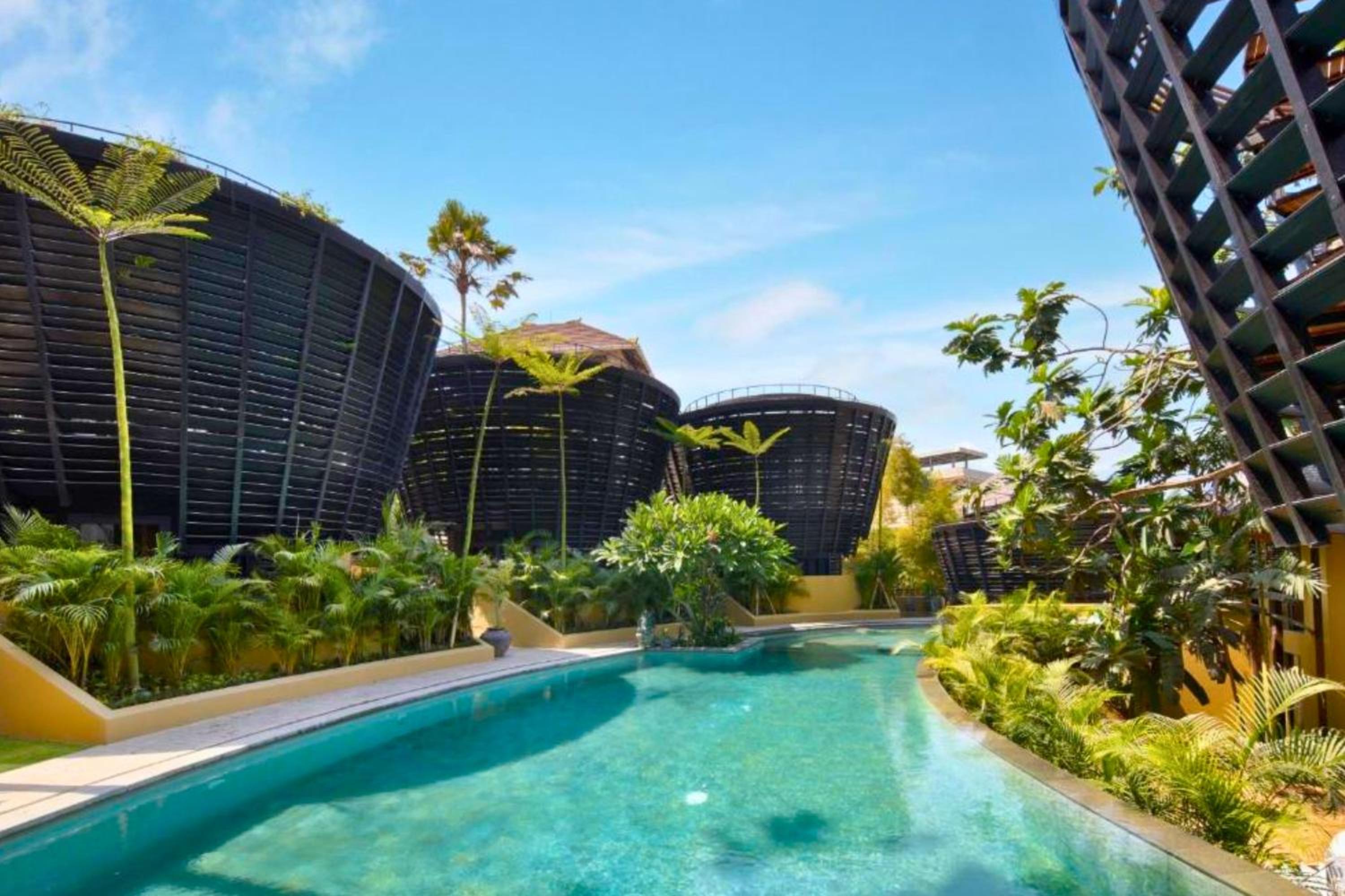 Kairav 1 BR suite Twin River View ZN162 view 5