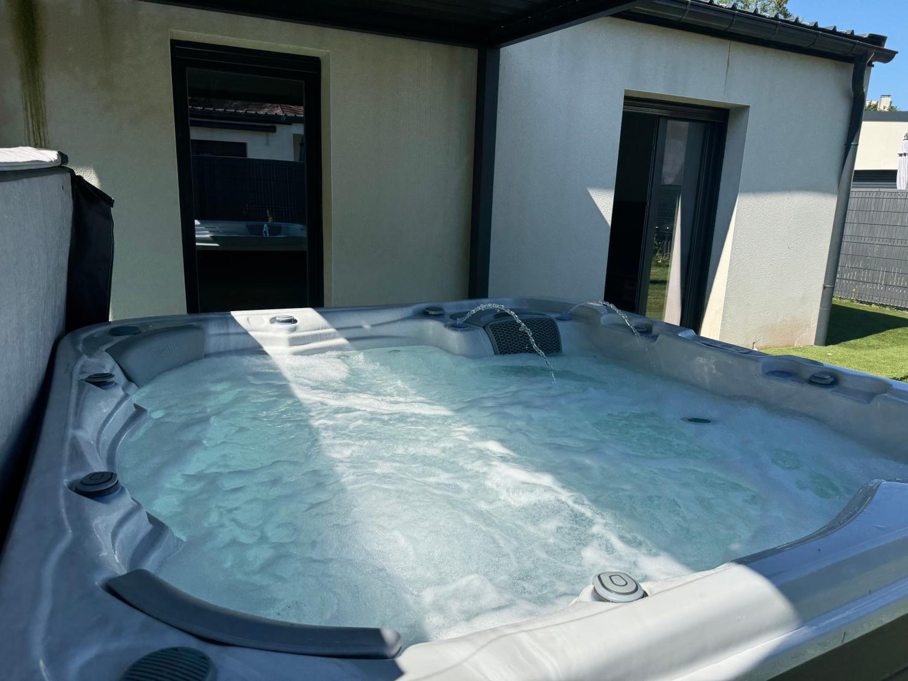Maison avec jacuzzi et sauna