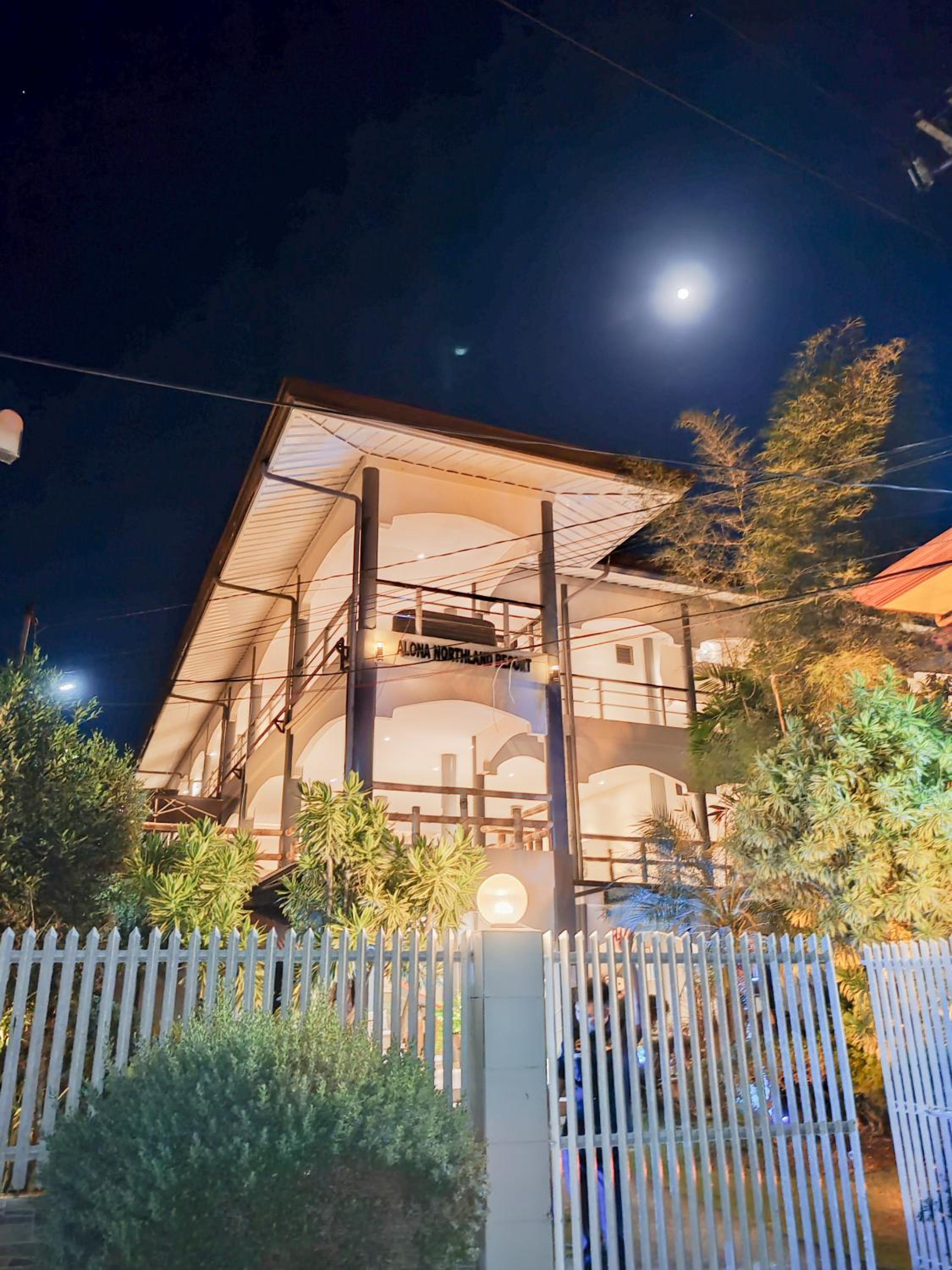 Alona Northland Resort