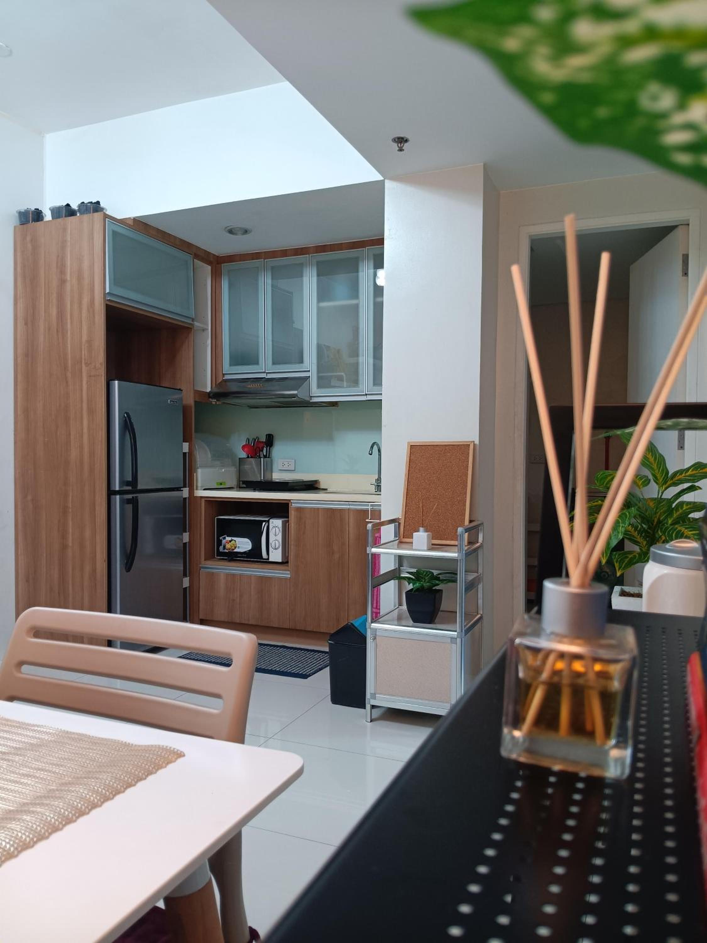 CB Homestay 2BR Unit Taguig Self-Check-In & Wi-Fi view 5