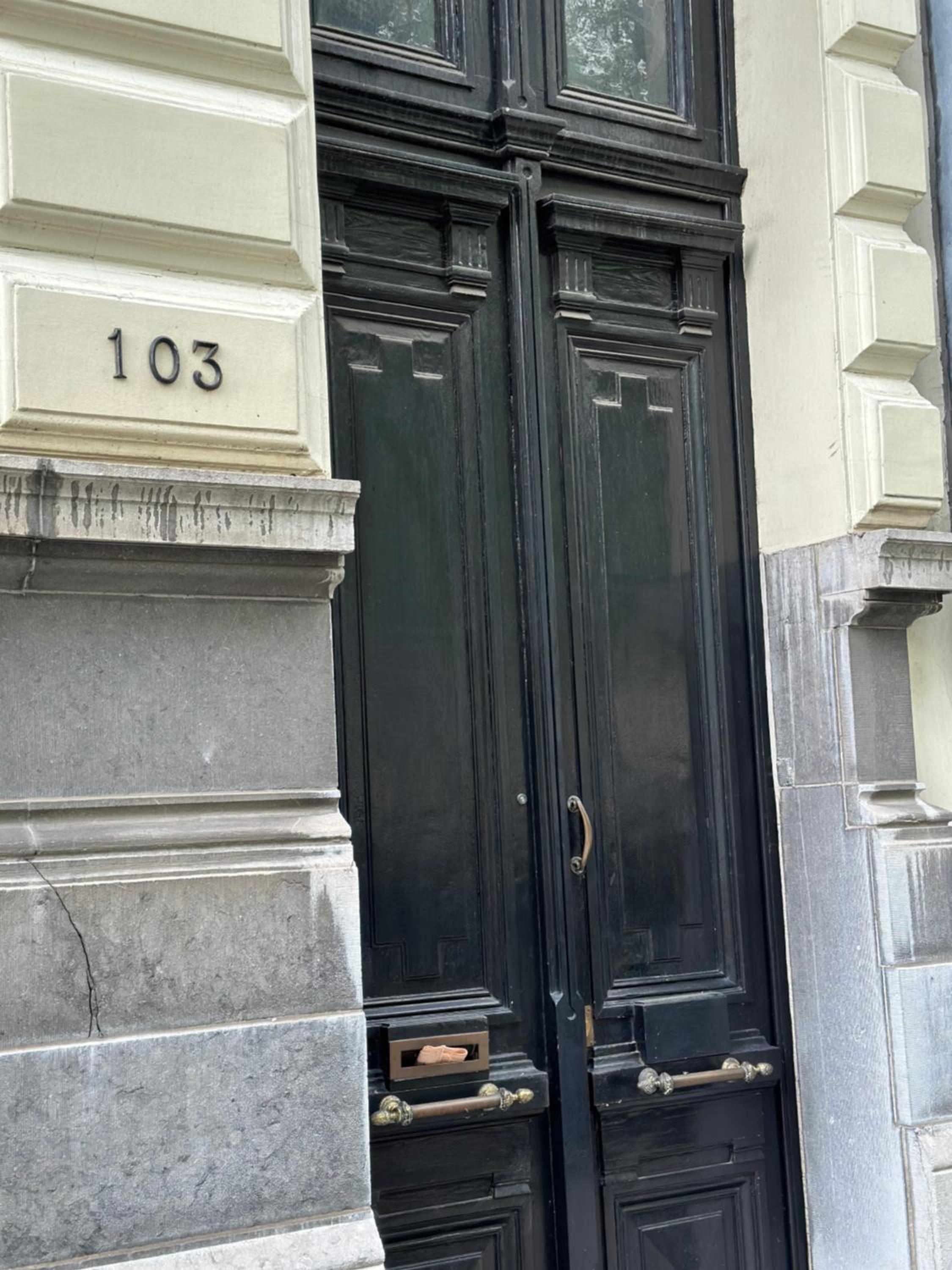 Le Papillon Antwerp Suite 3