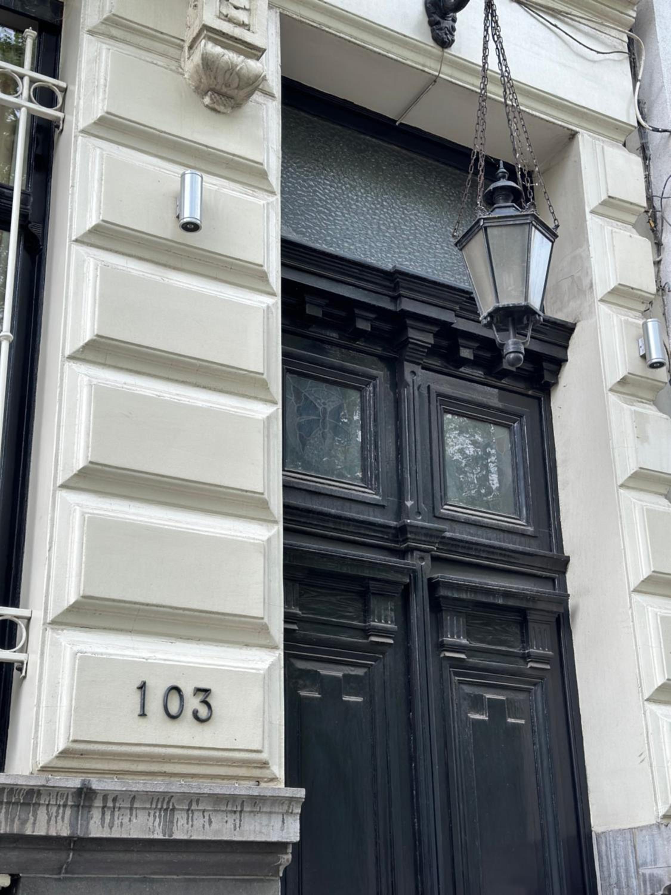 Le Papillon Antwerp Suite 3