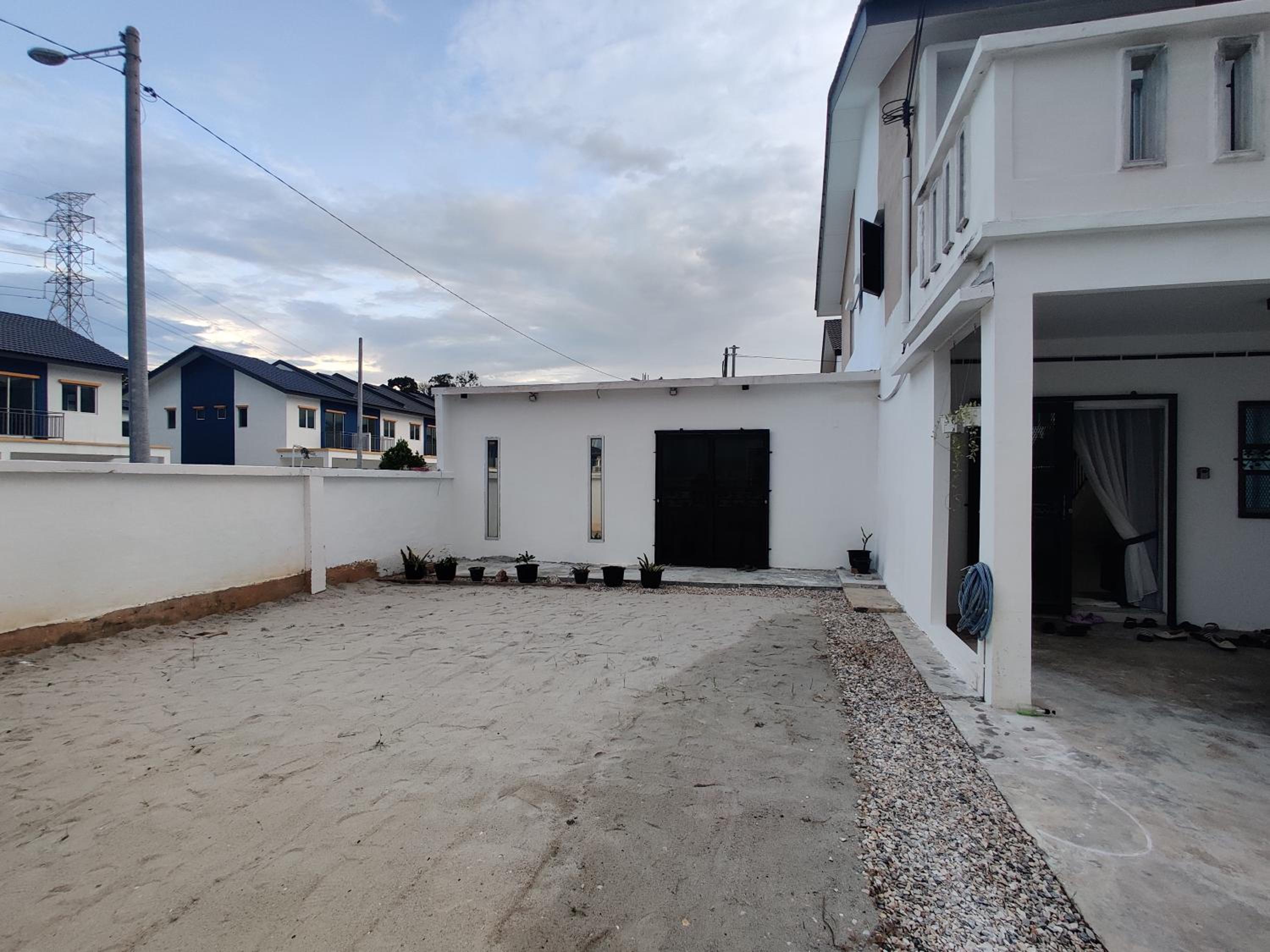 Famus Homestay