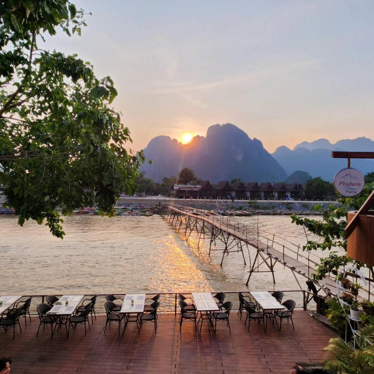 Phubarn VimarnVangvieng Resort