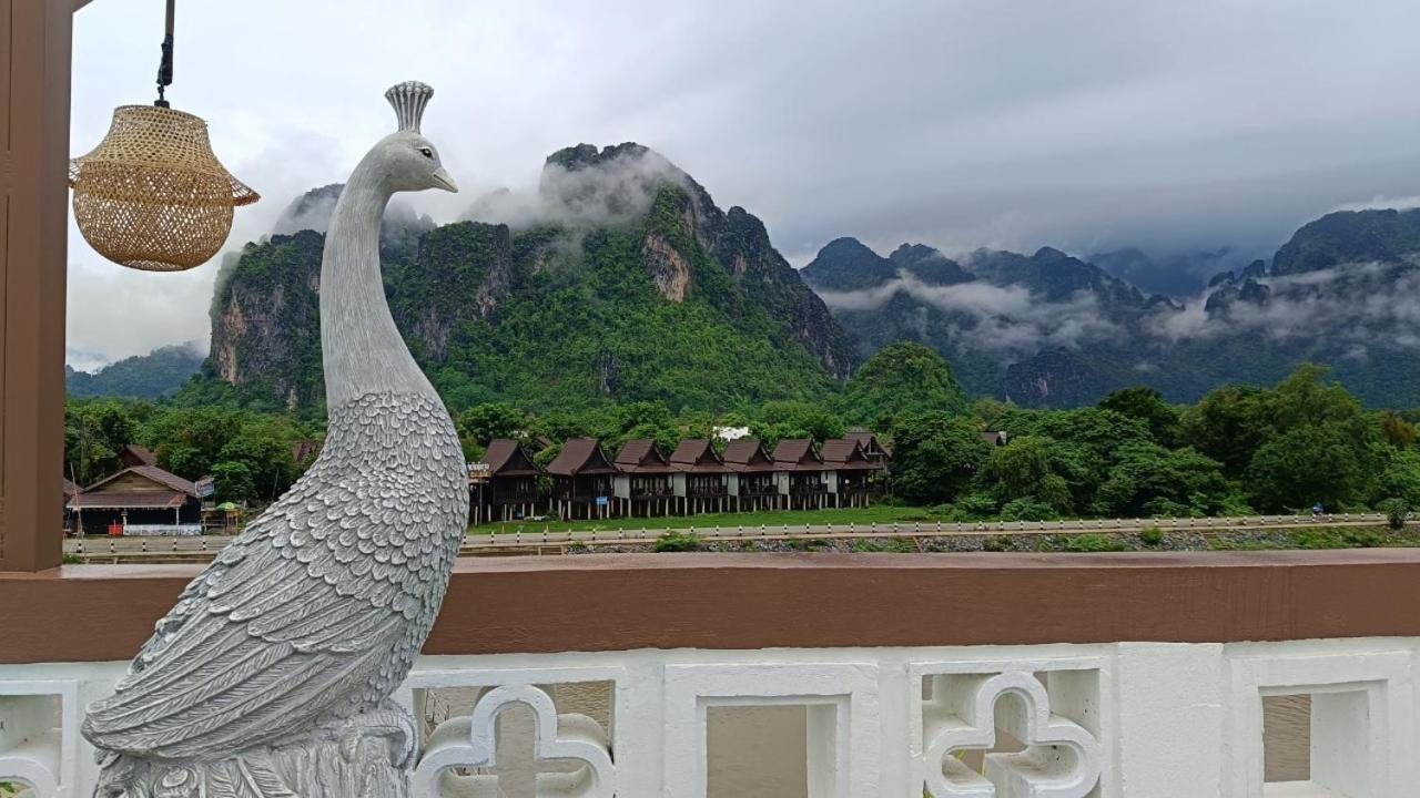 Phubarn VimarnVangvieng Resort